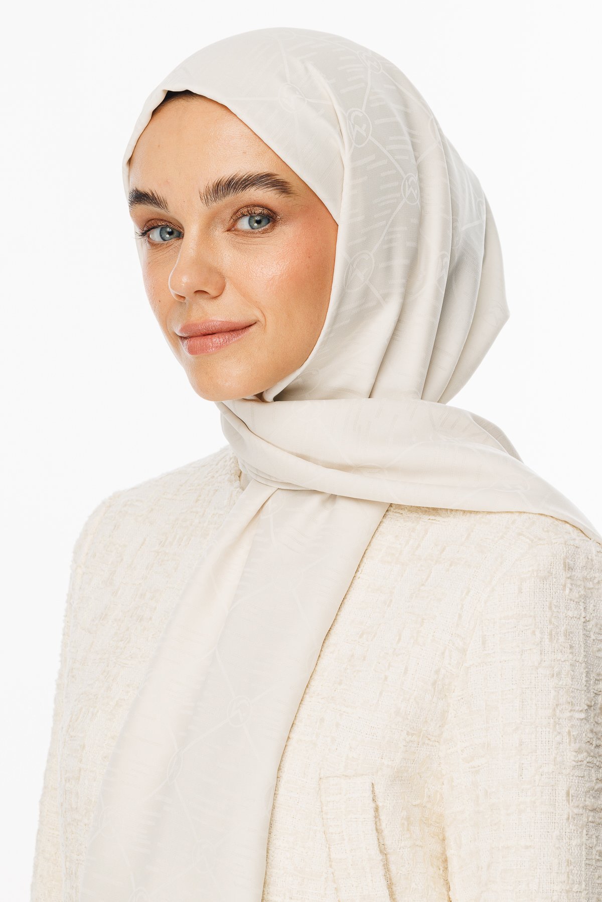Moon Is Pattern Jacquard Shawl - Pearl