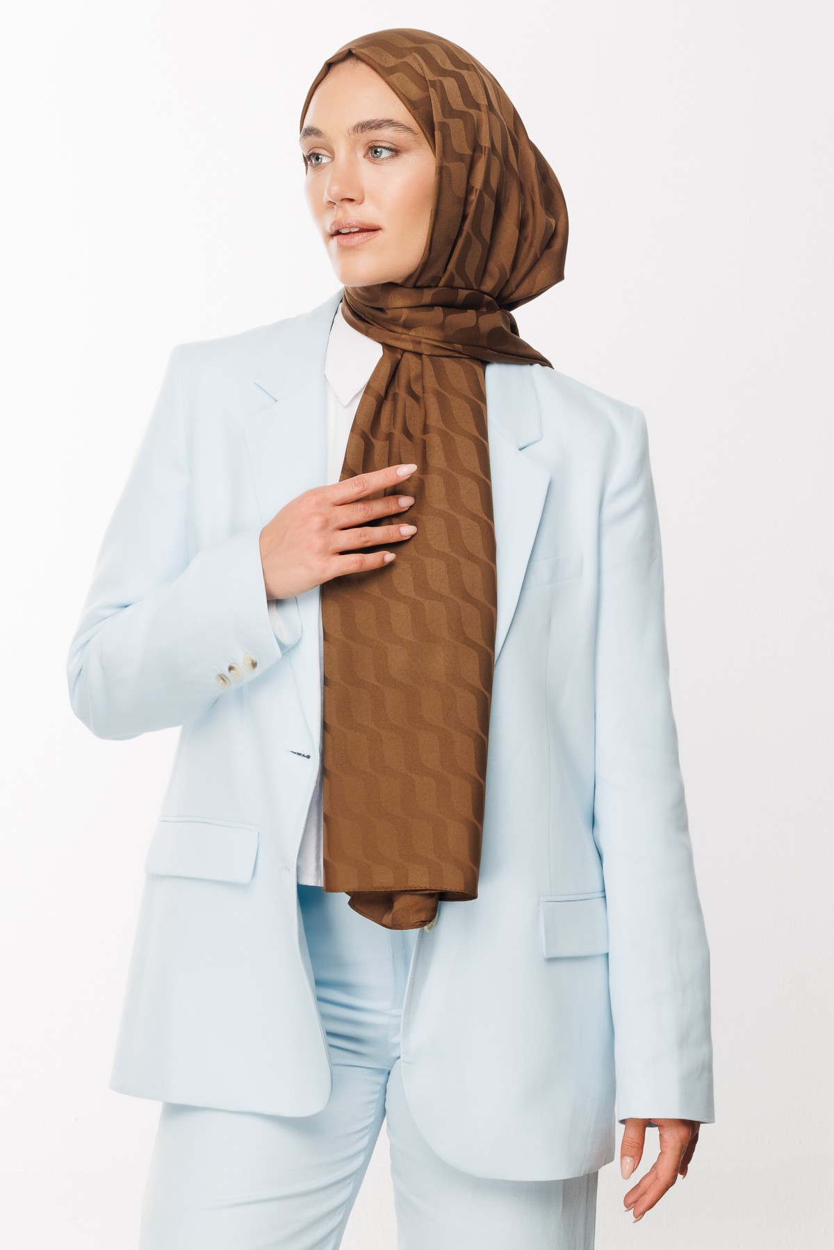 Wave Pattern Silky Jacquard Hijab