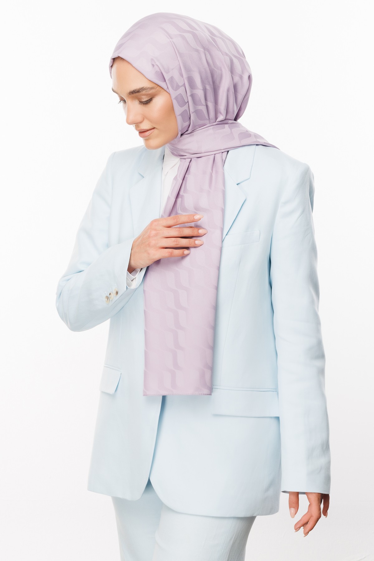 Wave Pattern Silky Jacquard Hijab