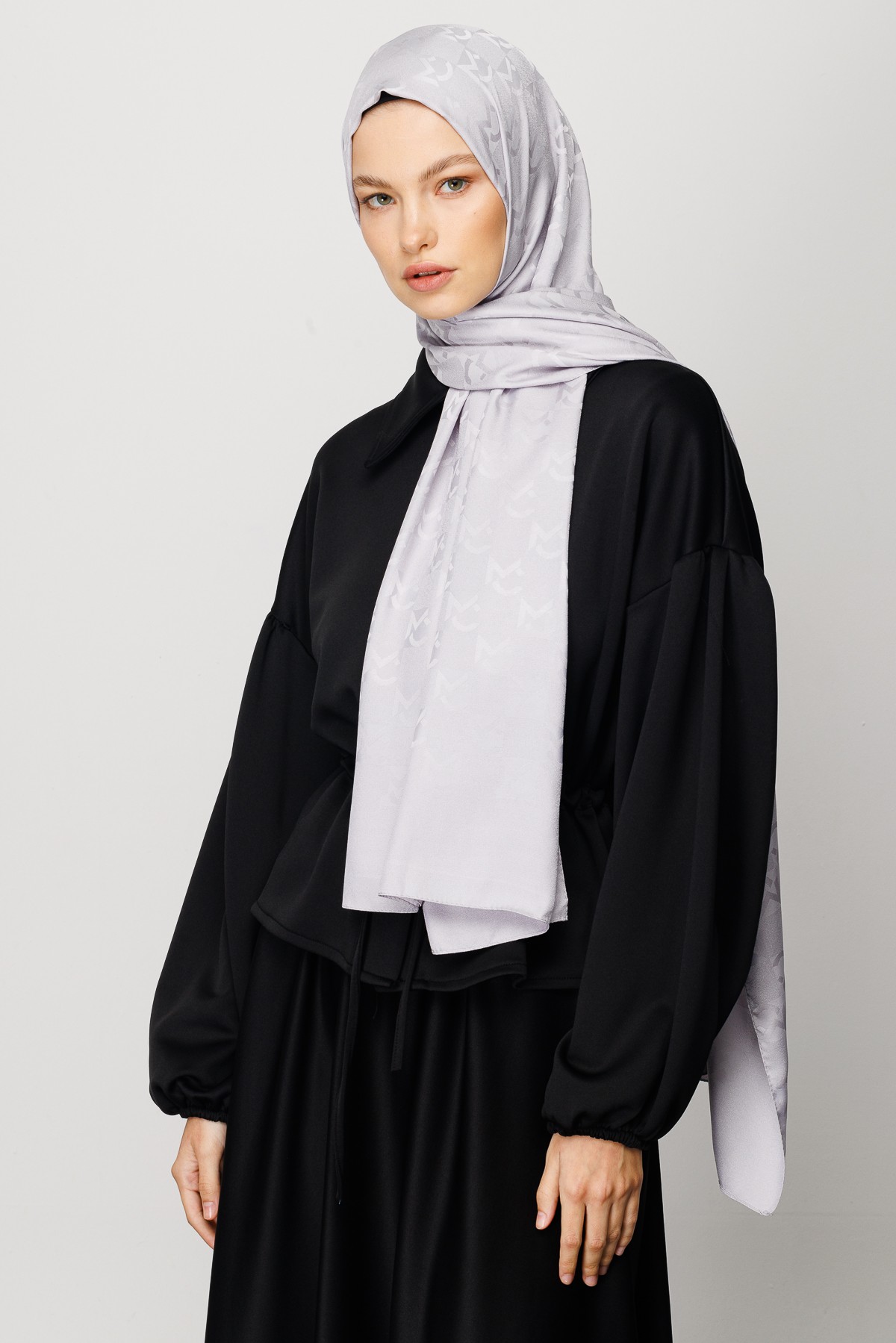 MC Pattern Jacquard Shawl - Silver