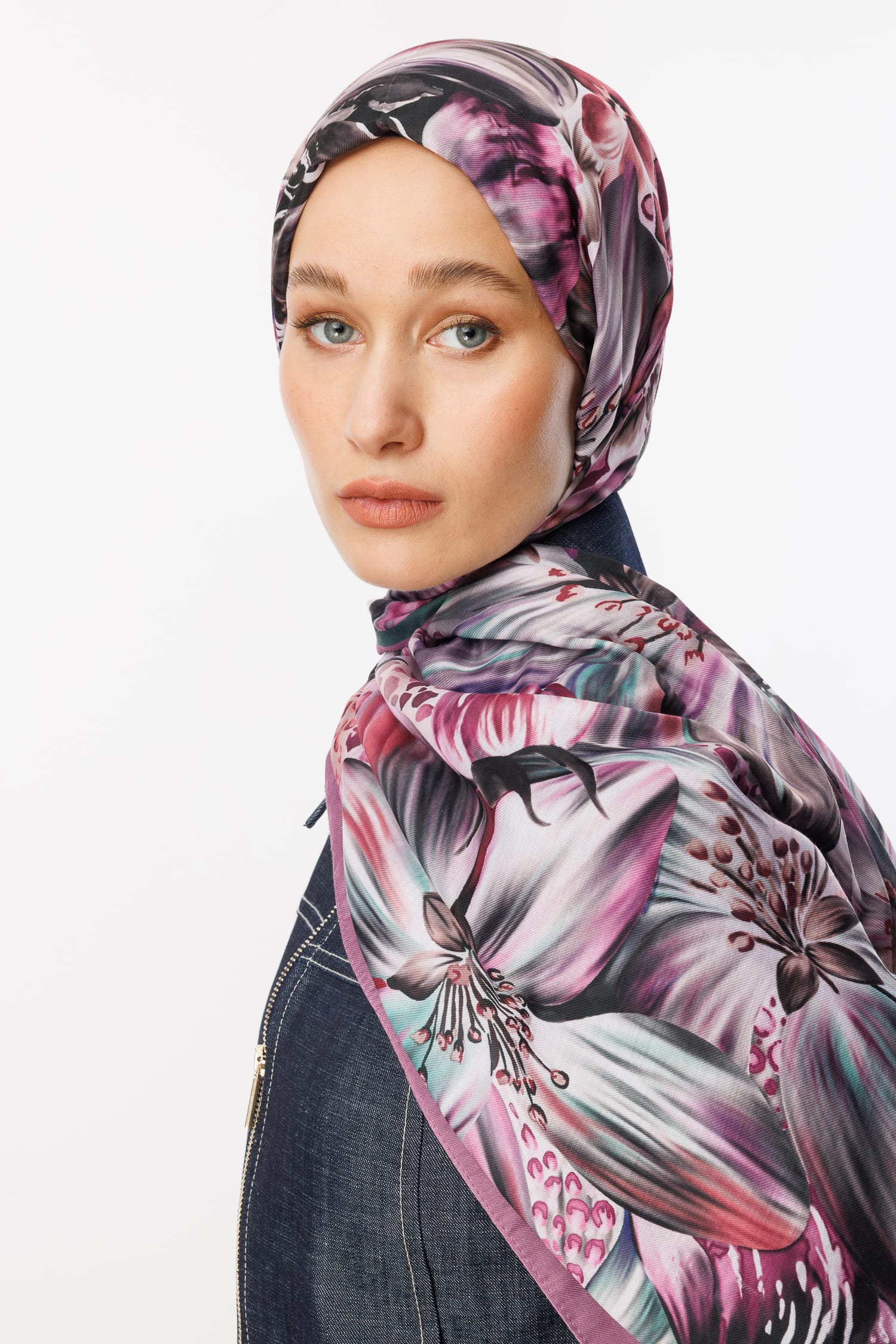 Larin Patterned Cotton Shawl - Lilac