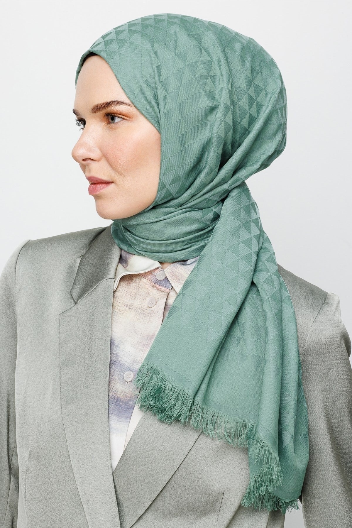 Prism Pattern Cotton Jacquard Hijab