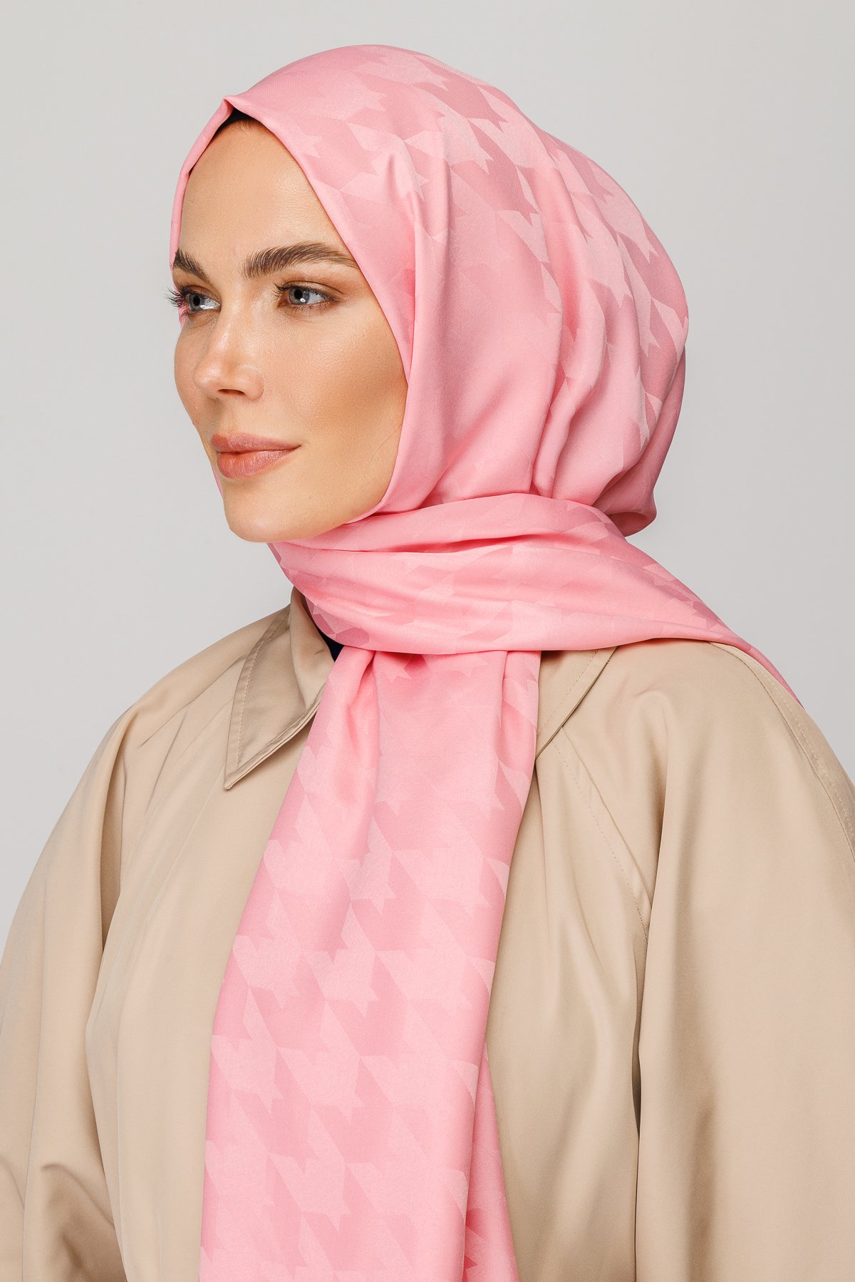 Gemustertes Seidig Jacquard Hijab