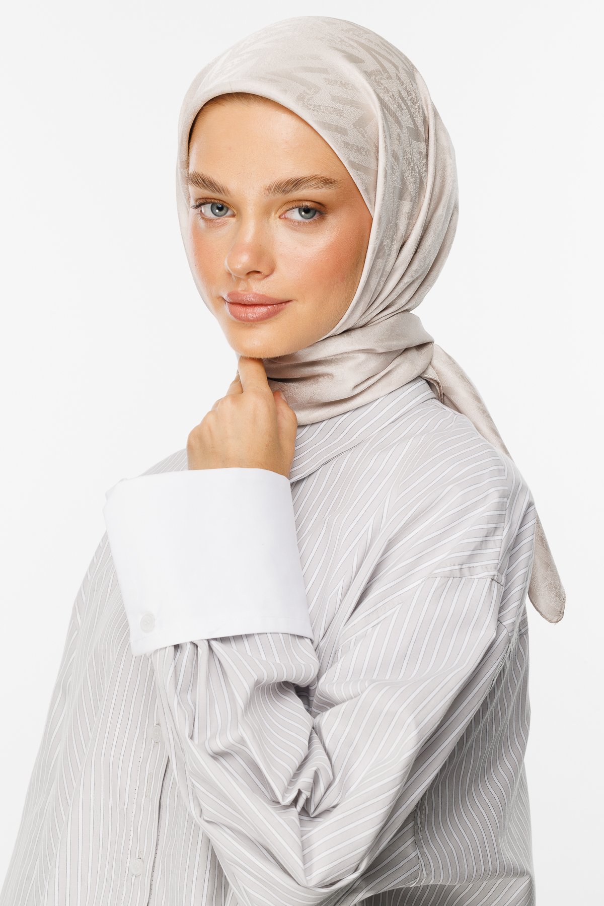 Nova Pattern Luxury Jacquard Scarf - Stone Color