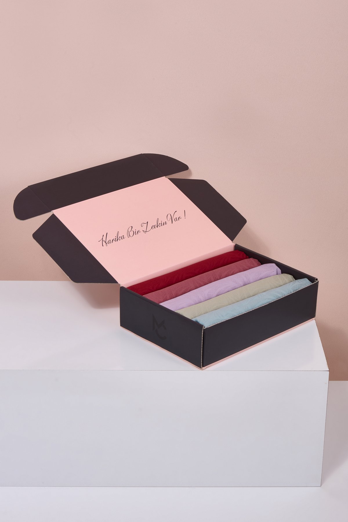 Artemis Desen İpeksi Jakar Şal Color Box.5