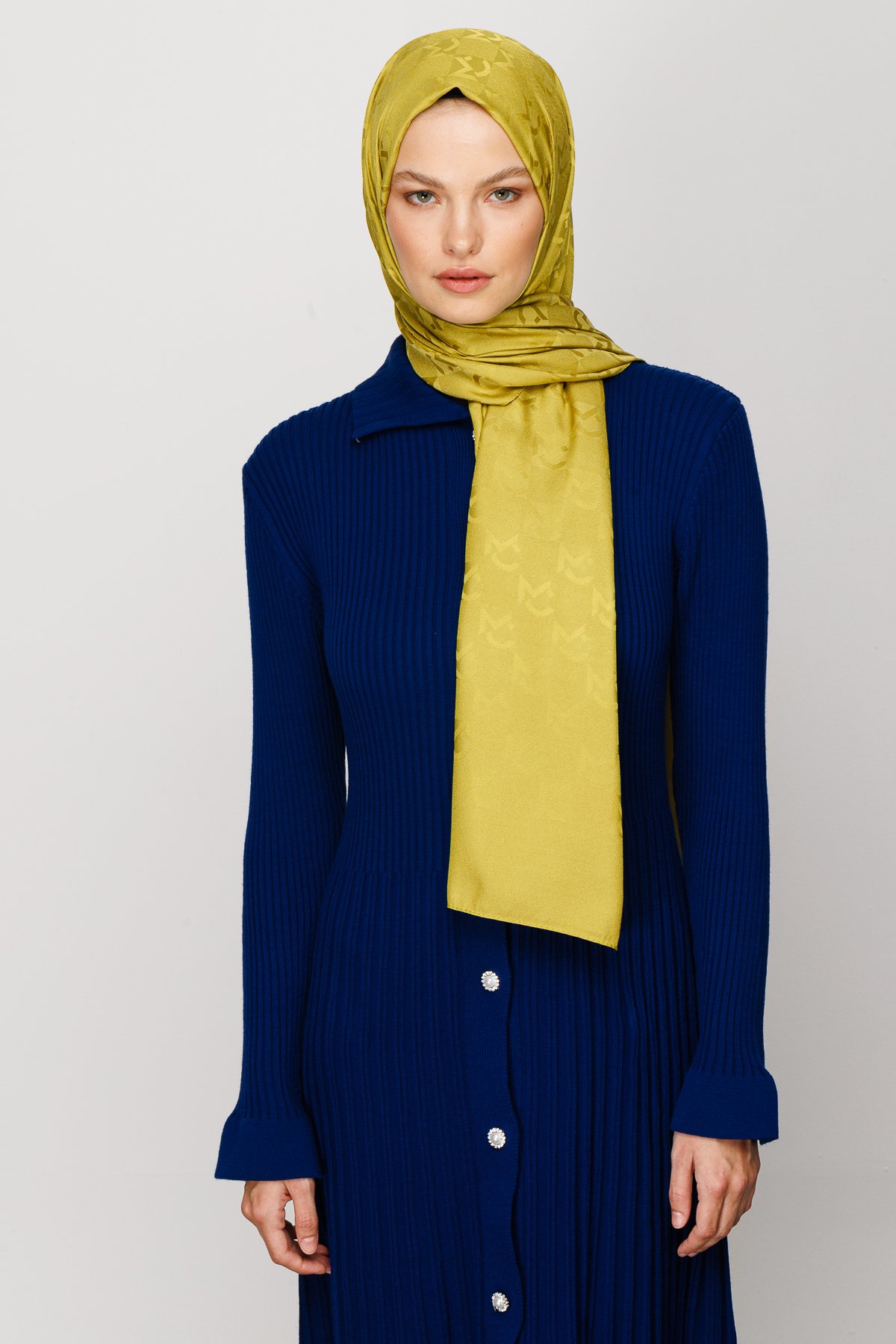 MC Pattern Jacquard Shawl - Olive Green