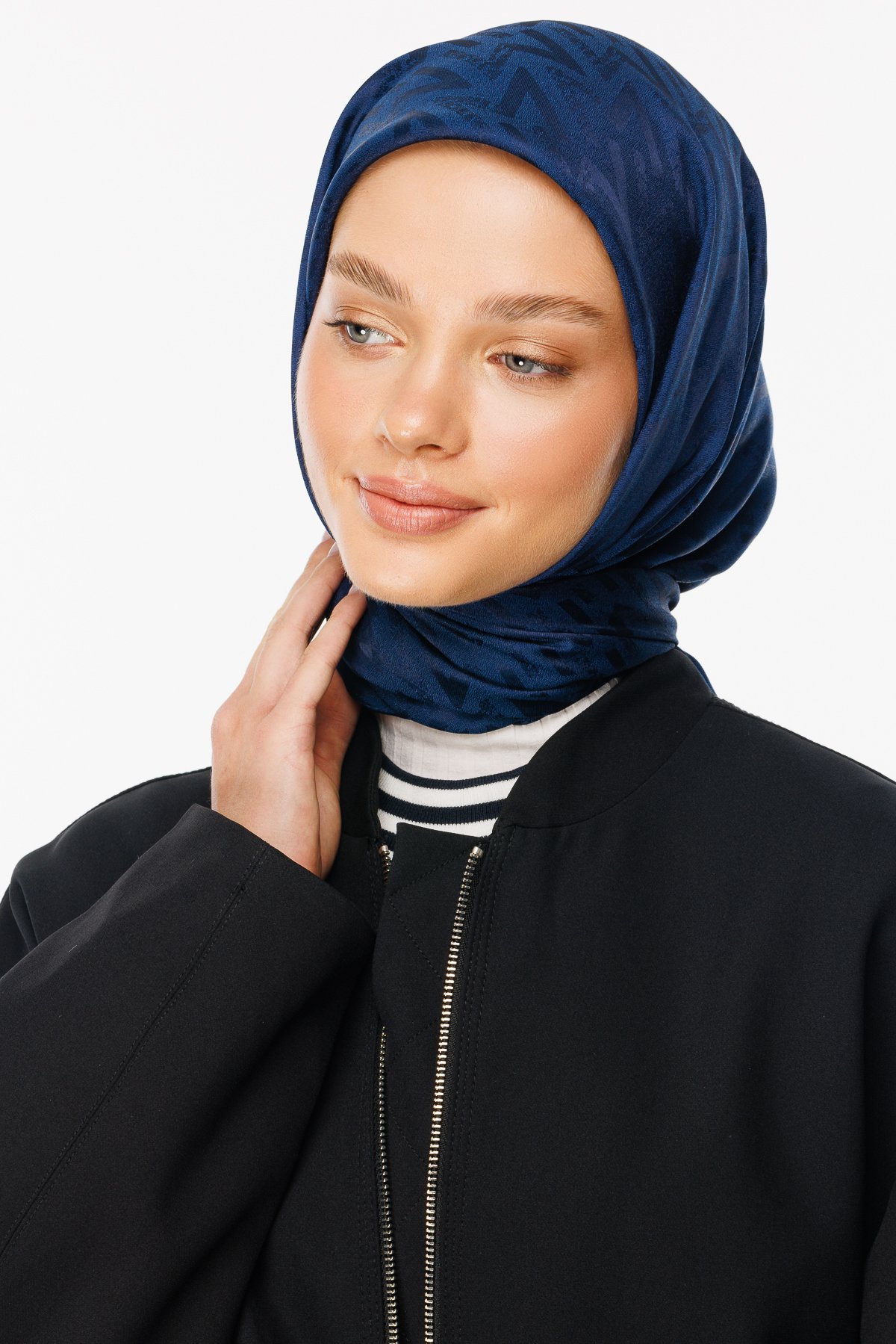 Nova Pattern Luxury Jacquard Scarf - Navyblue