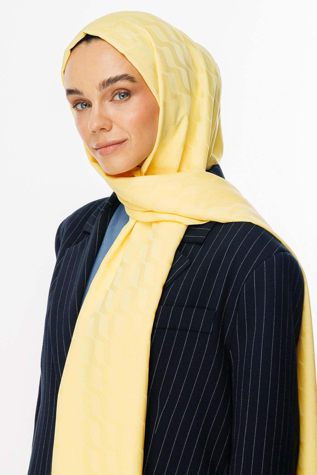 Wave Pattern Silky Jacquard Shawl - Yellow