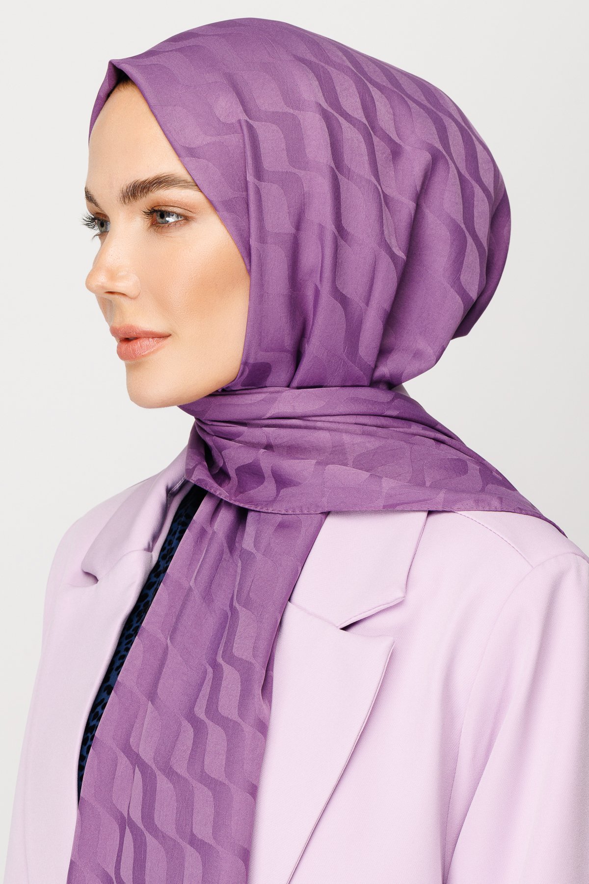 Gemustertes Seidig Jacquard Hijab