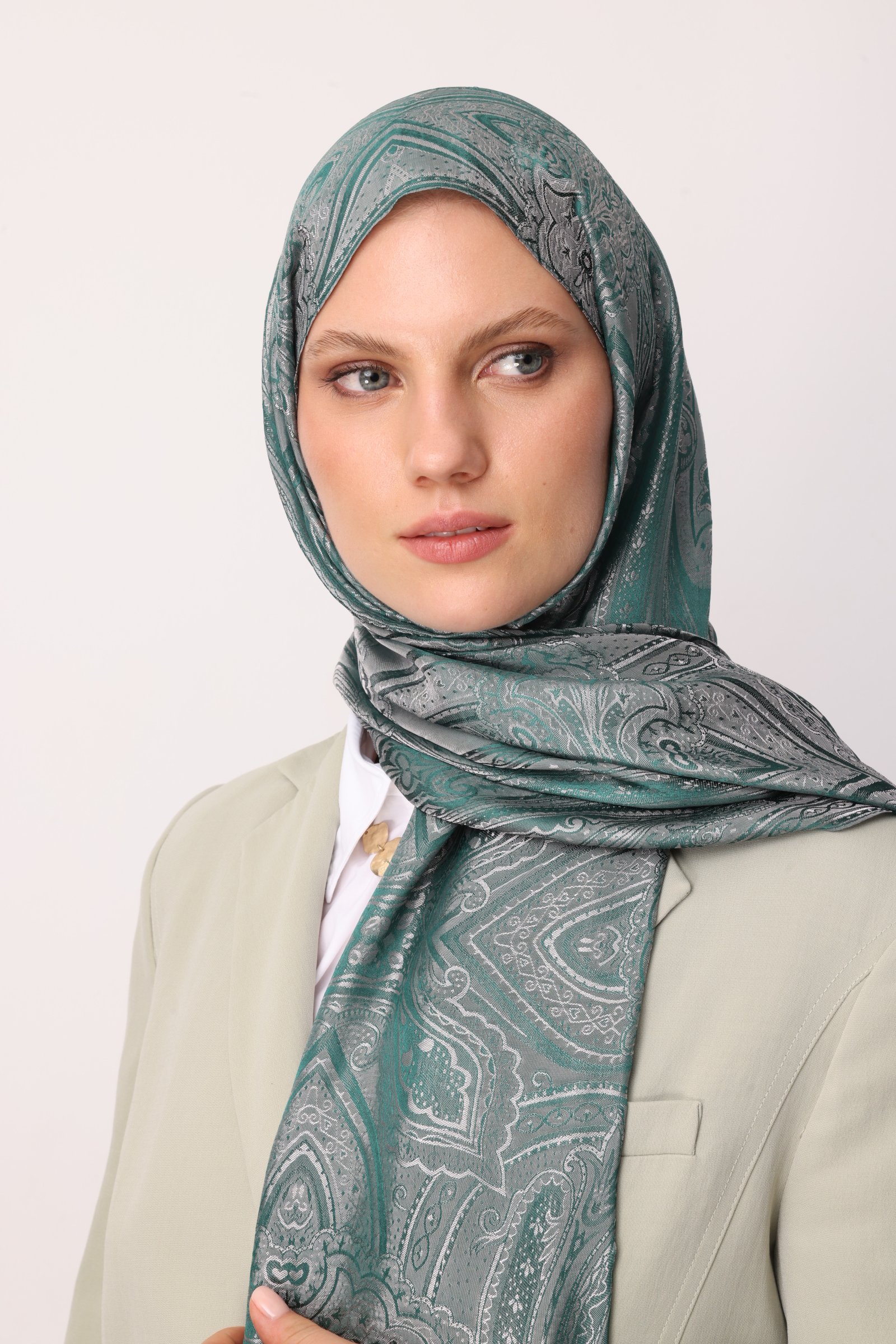 Liva Desen Shine Line Şal - Zümrüt-Pembe