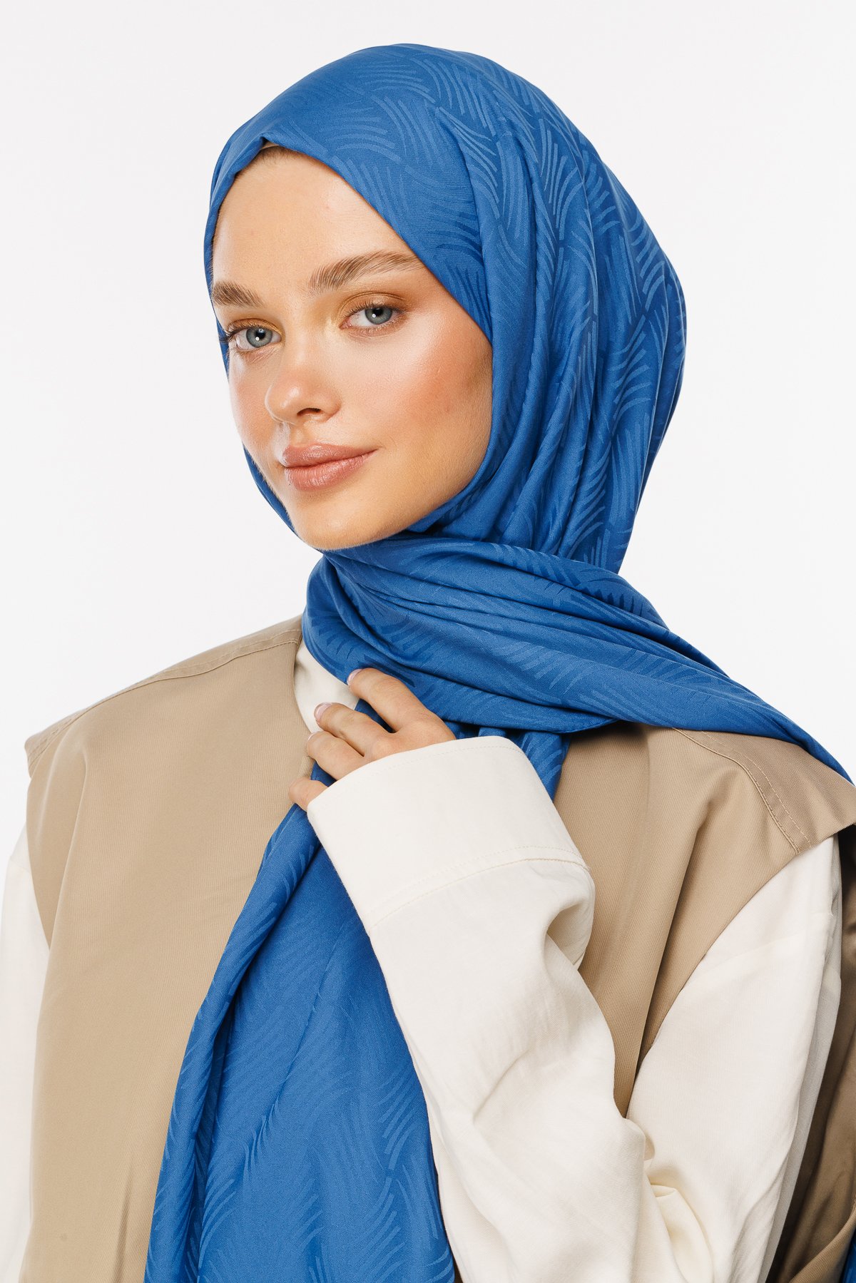 Aura Pattern Silk Jacquard Shawl - İndigo