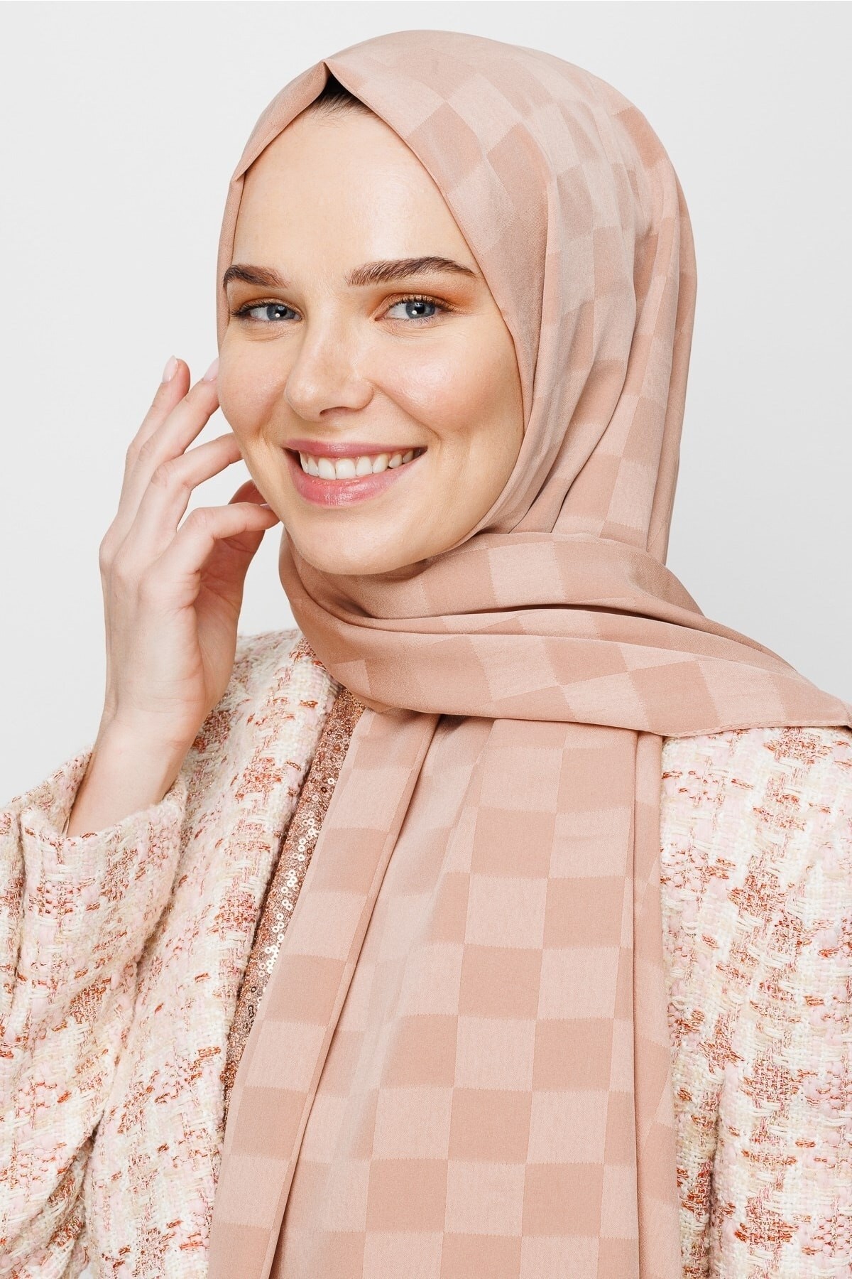 Rose Dama Desen İpeksi Jakar Şal