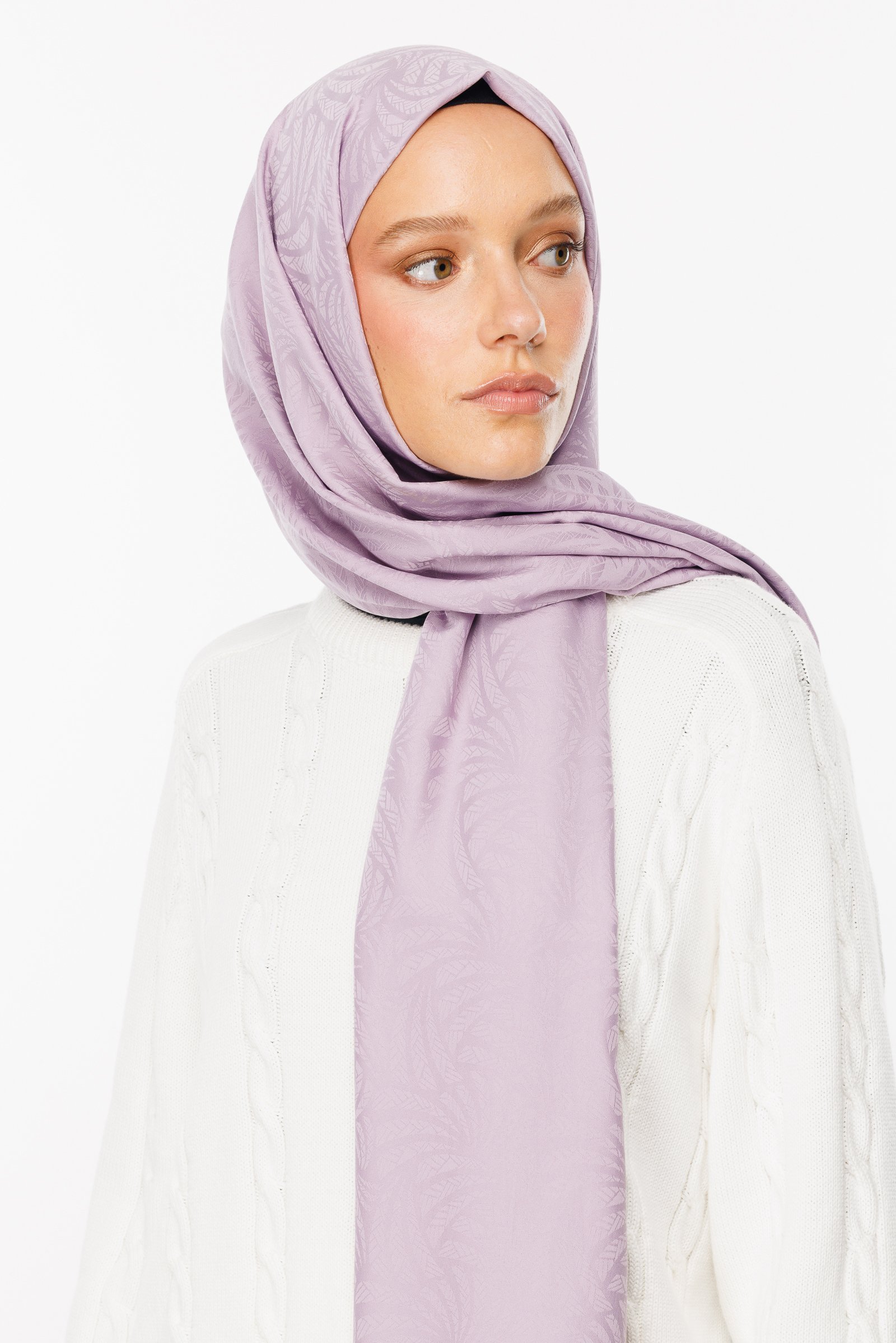 Artemis Pattern Silk Jacquard Hijab