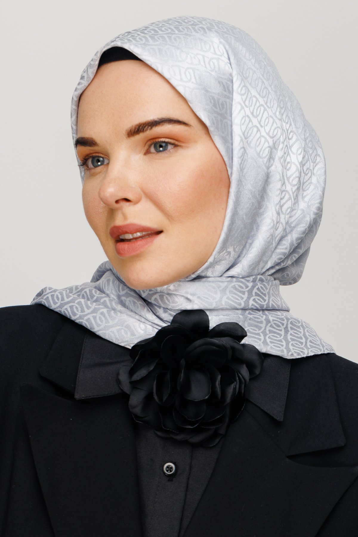 Gemustertes Glänzendes Jacquard Hijab