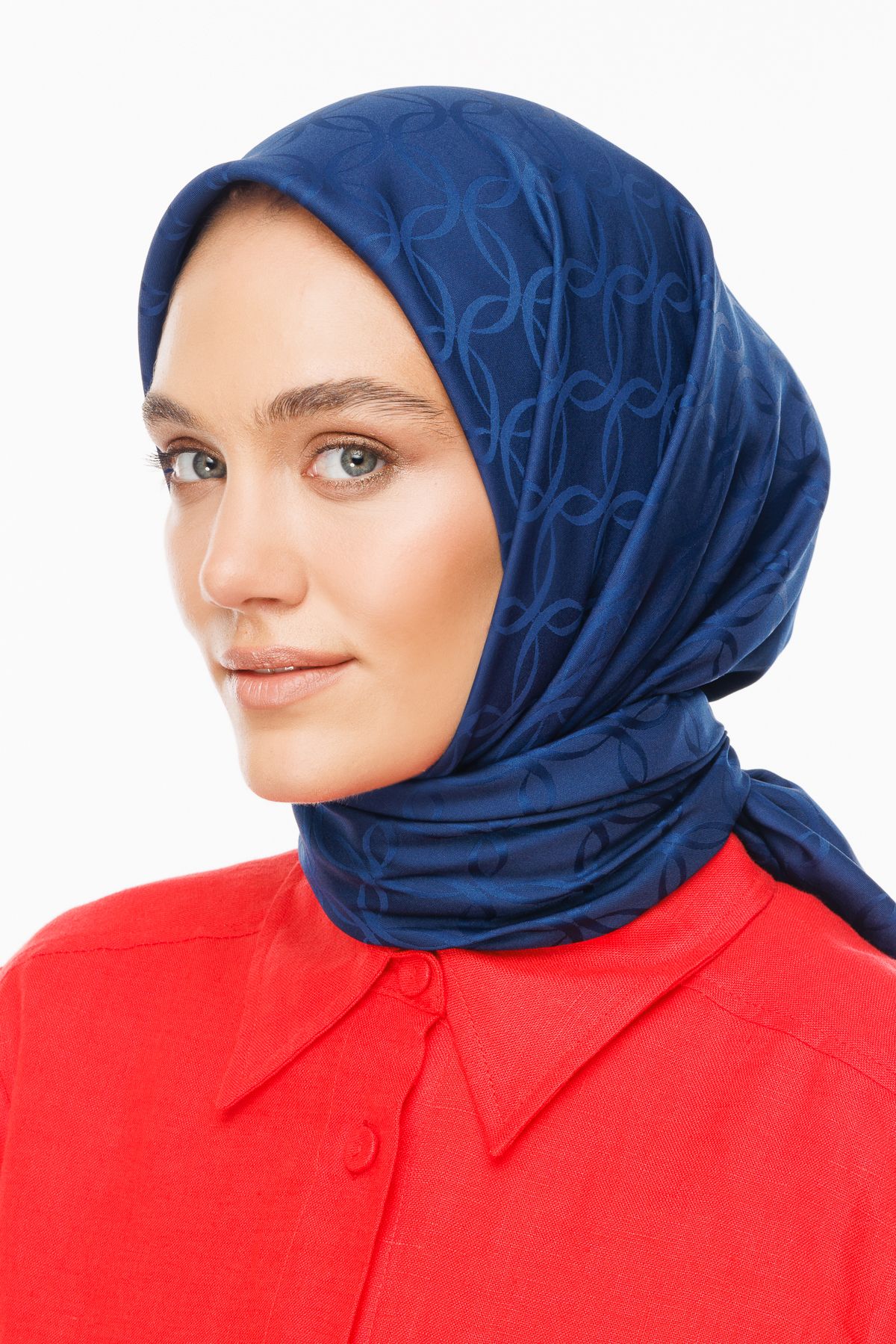 London Pattern Silky Jacquard Scarf - Navyblue