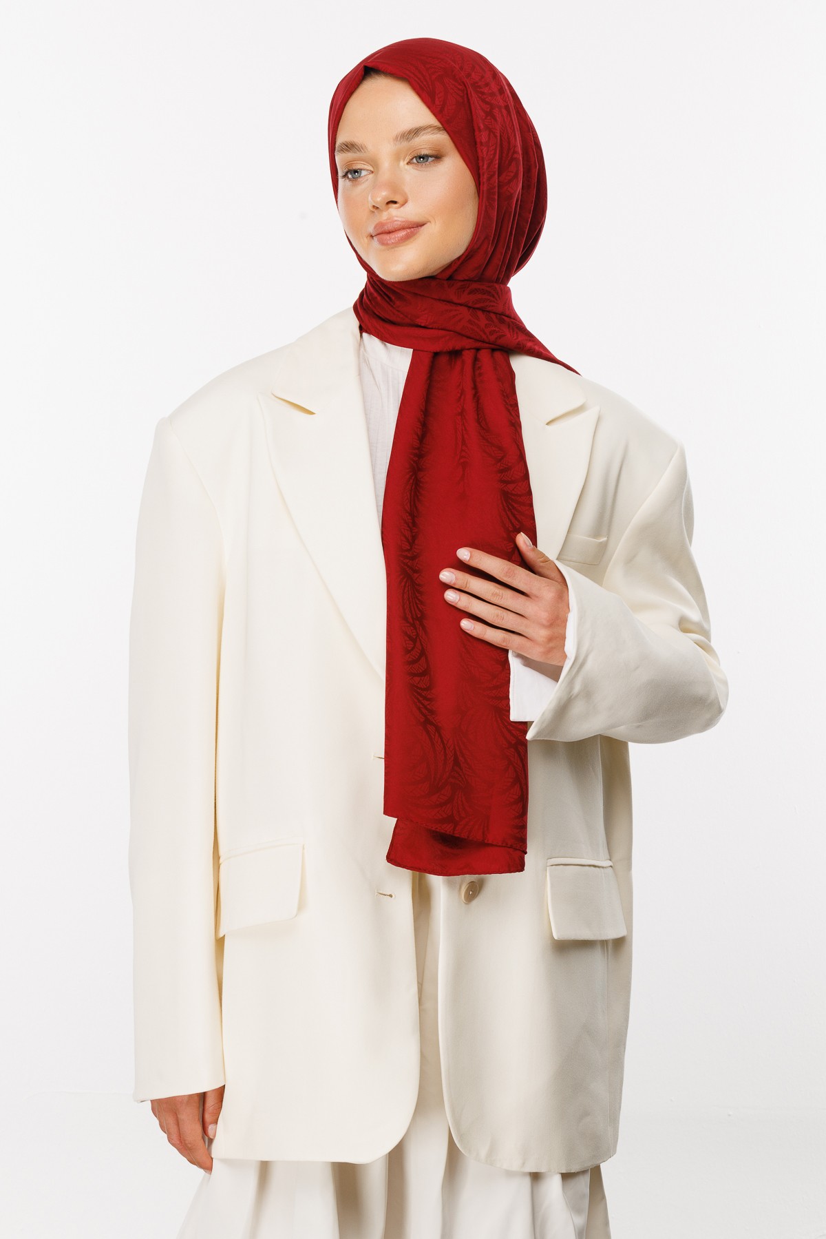 Artemis Pattern Silk Jacquard Shawl - Cherry Bruise