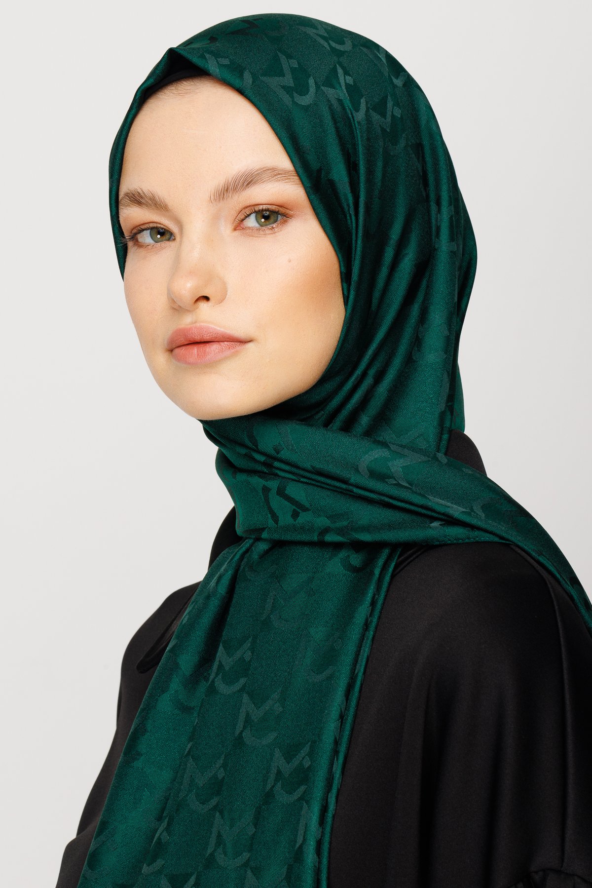MC Pattern Jacquard Shawl - Emerald