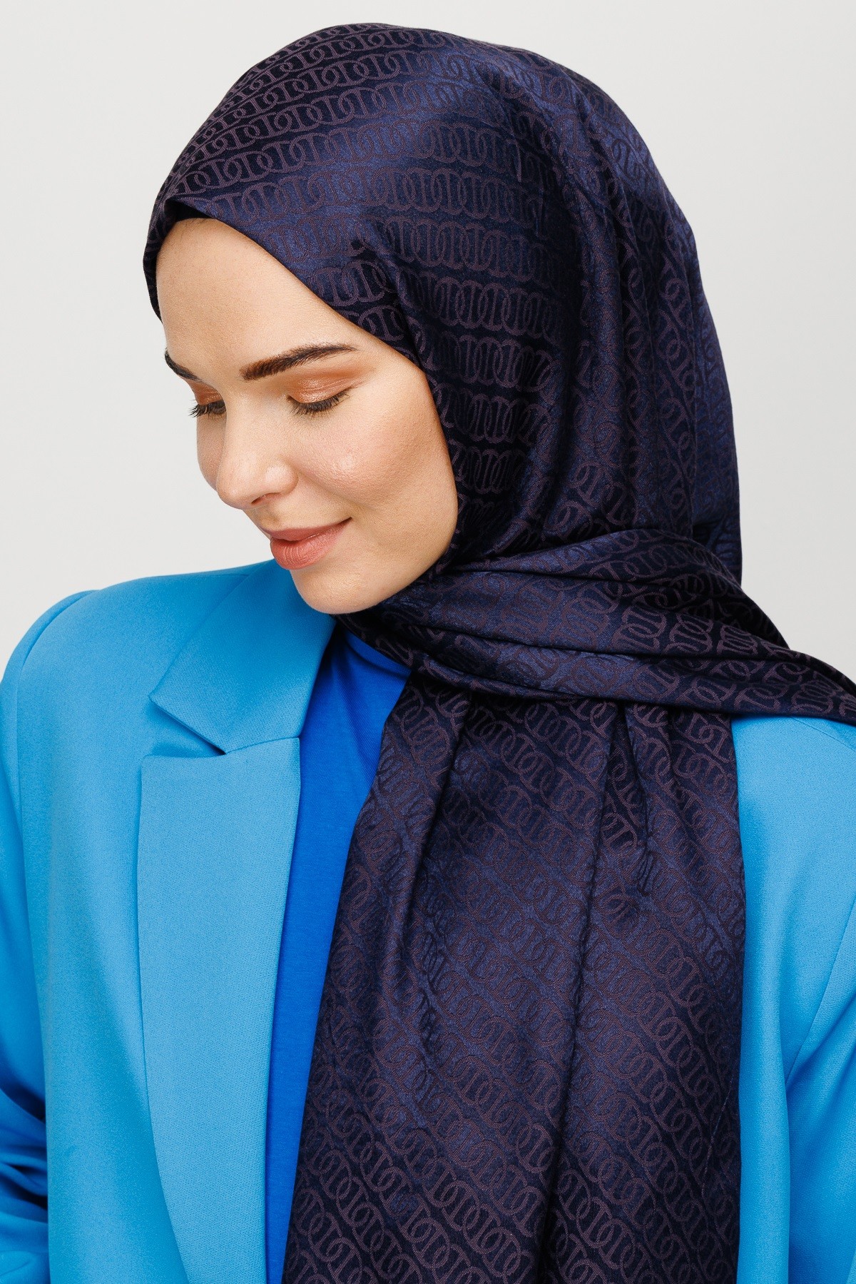 Gemustertes Glänzendes Jacquard Hijab