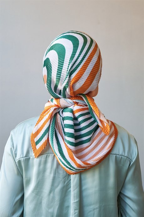 Zebra Pattern Pleated Scarf