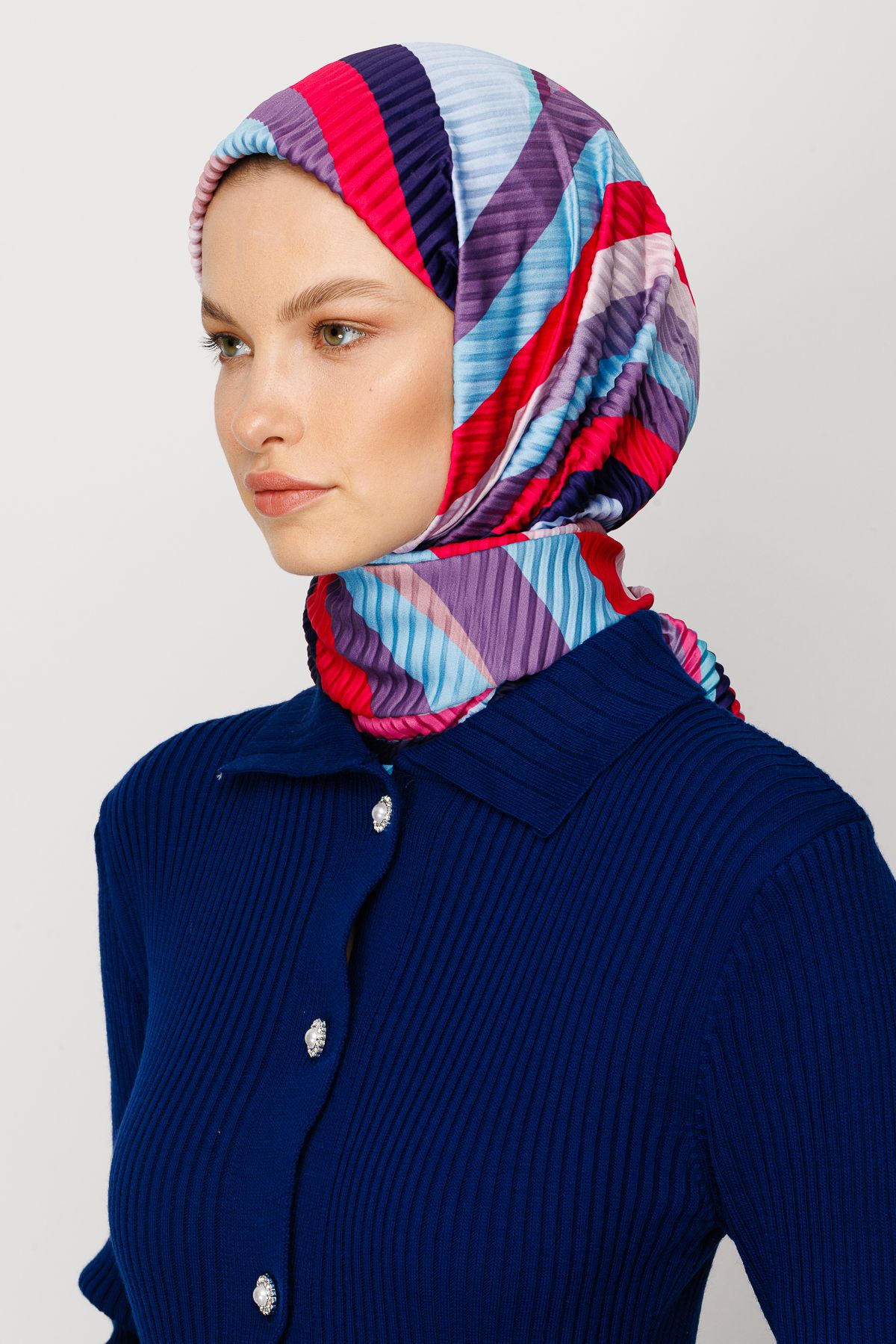 Akra Pattern Pleated Scarf - Lavender