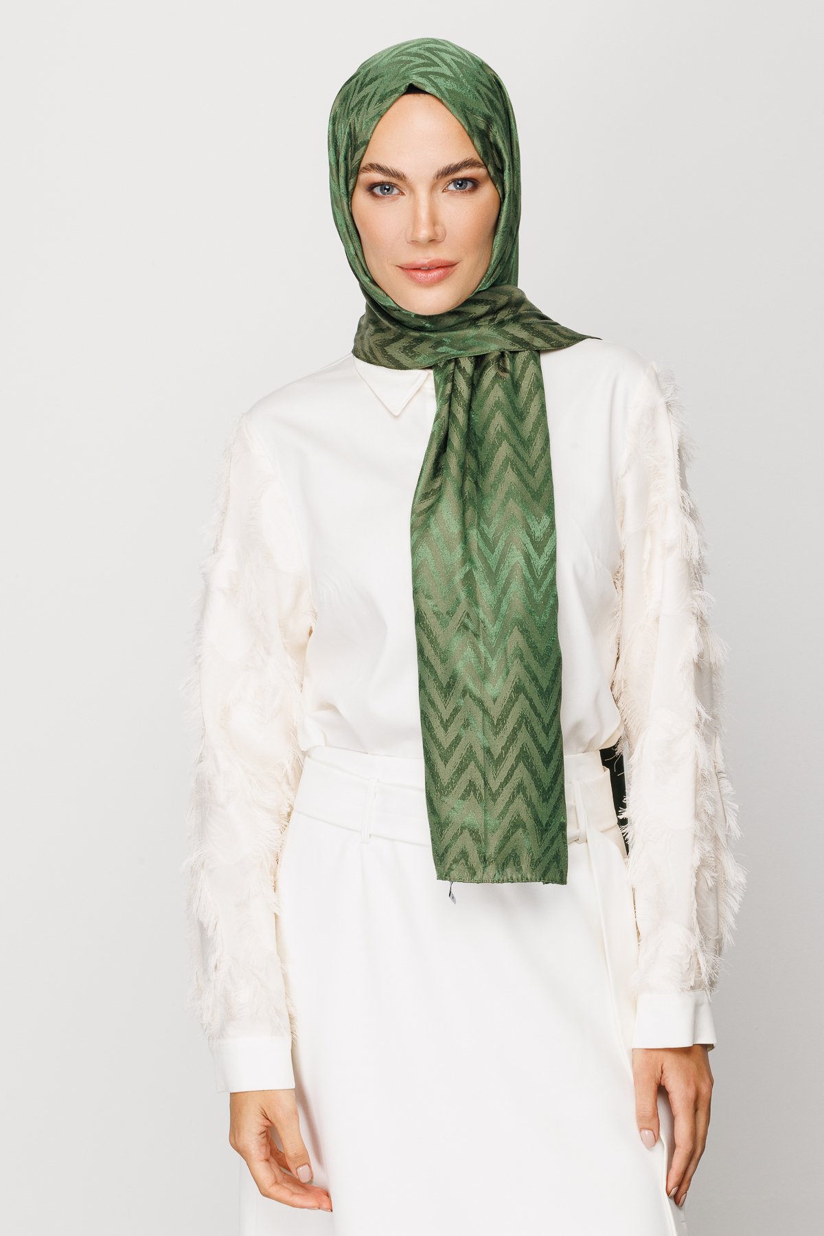 Gemustertes Glänzendes Jacquard Hijab