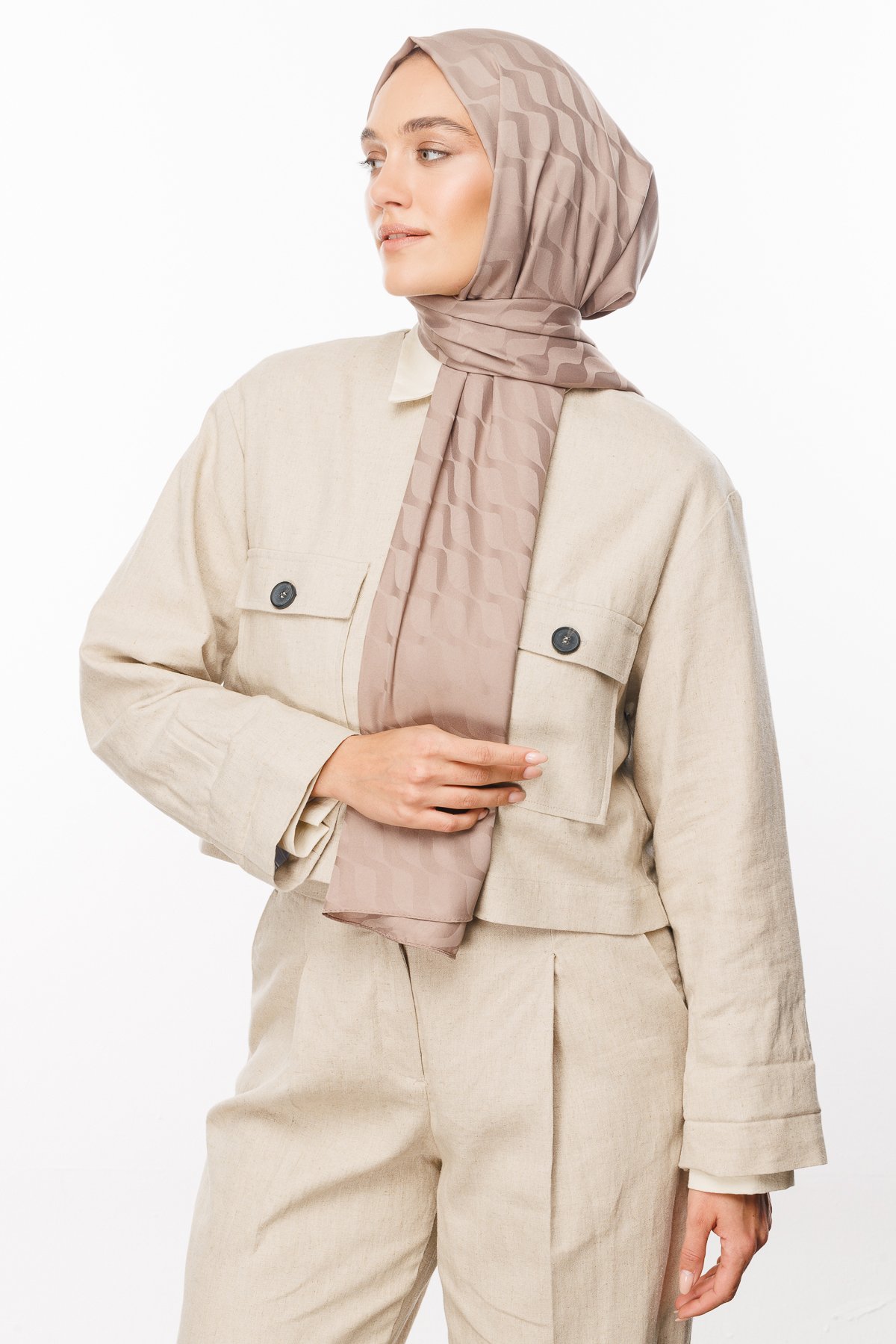 Wave Pattern Silky Jacquard Hijab