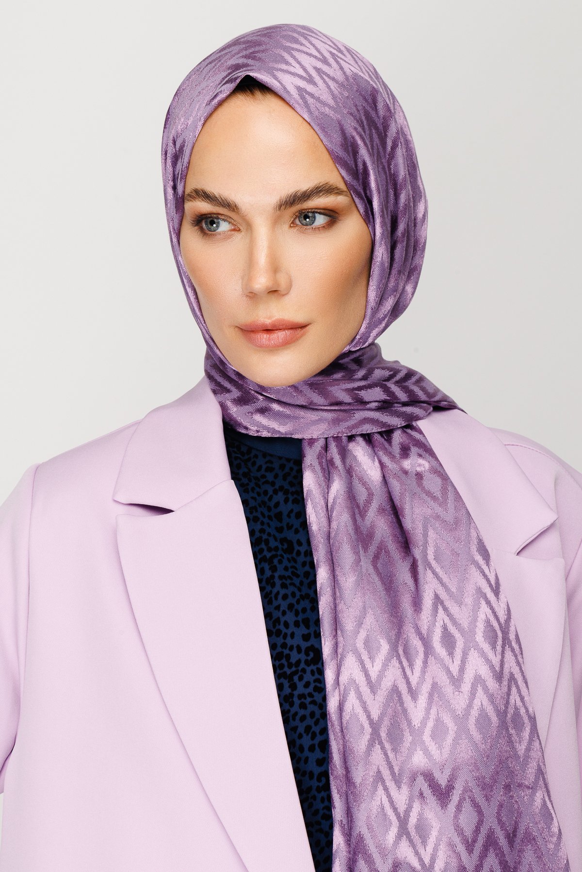 Karo Pattern Shiny Jacquard Shawl - Lavender