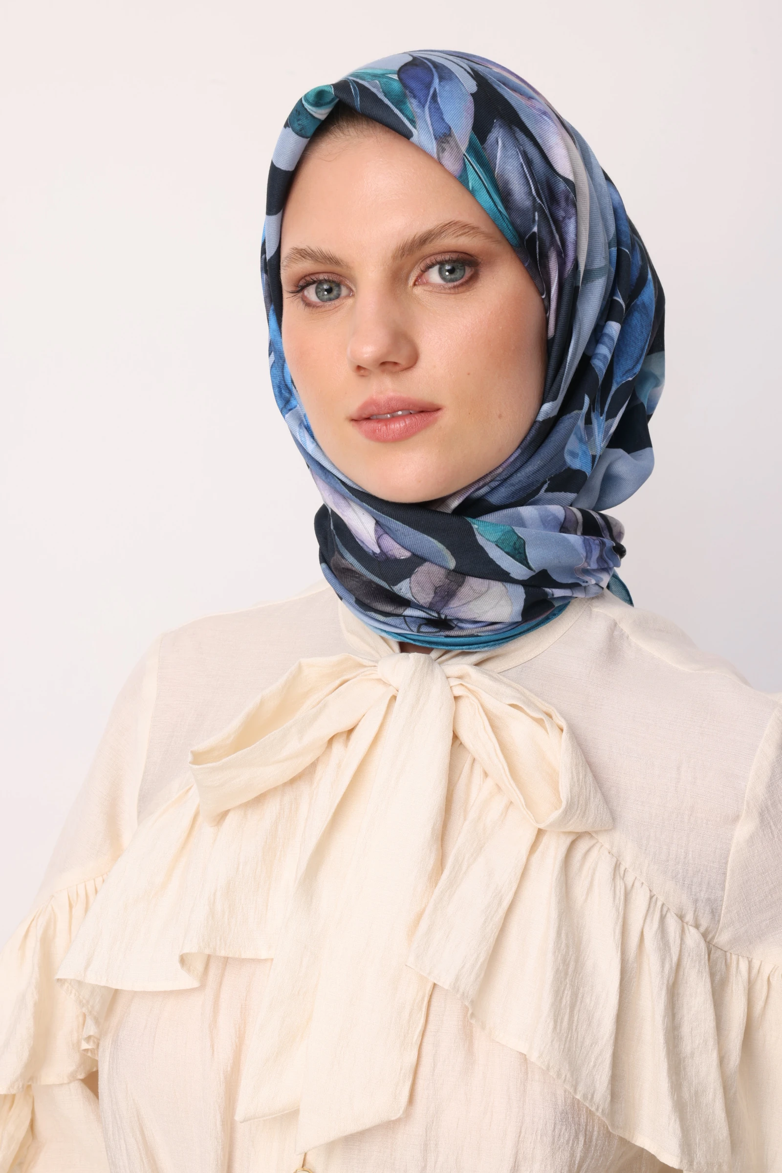 Lorya Desen Pamuk Eşarp - Petrol Mavisi