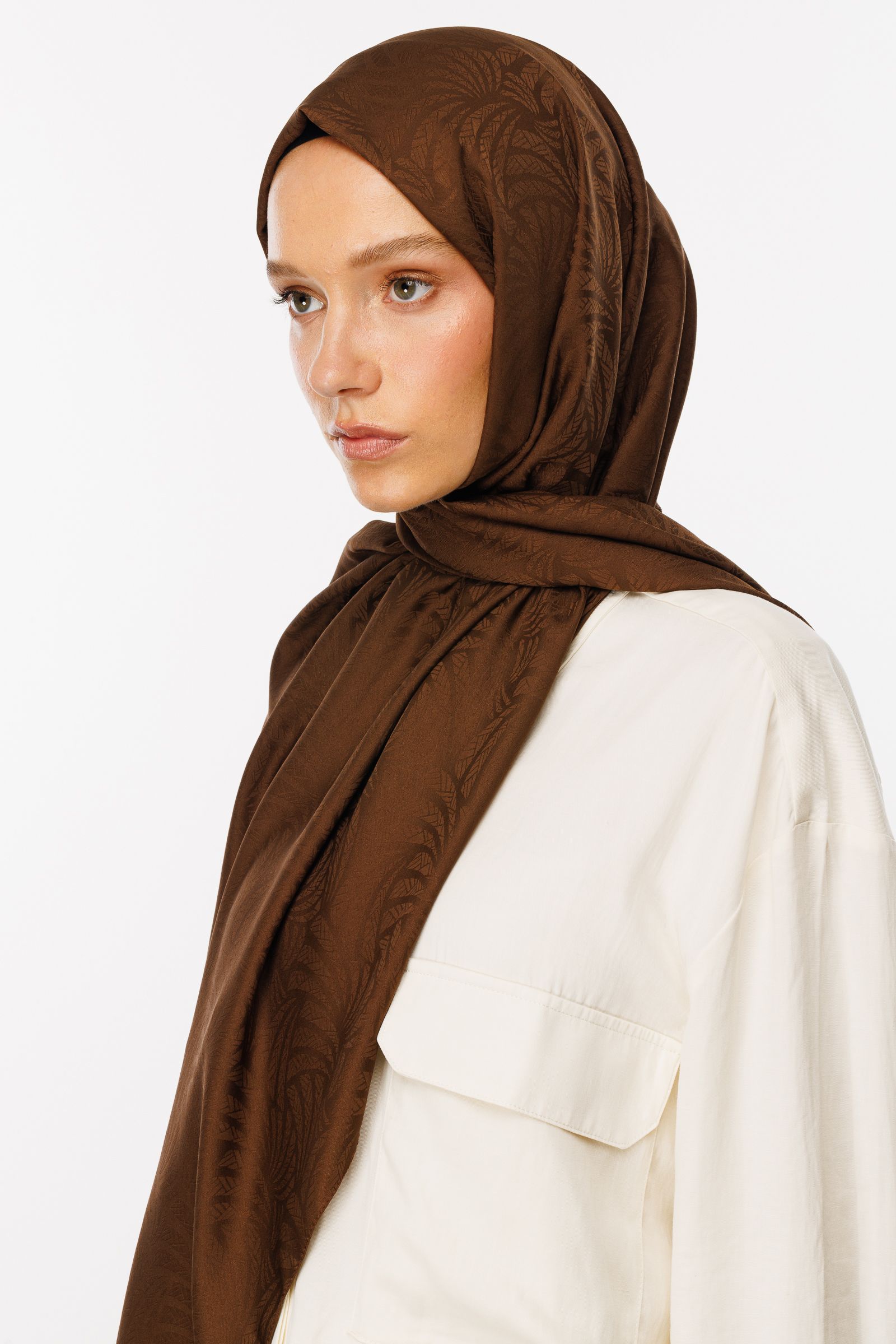 Artemis Pattern Silk Jacquard Hijab