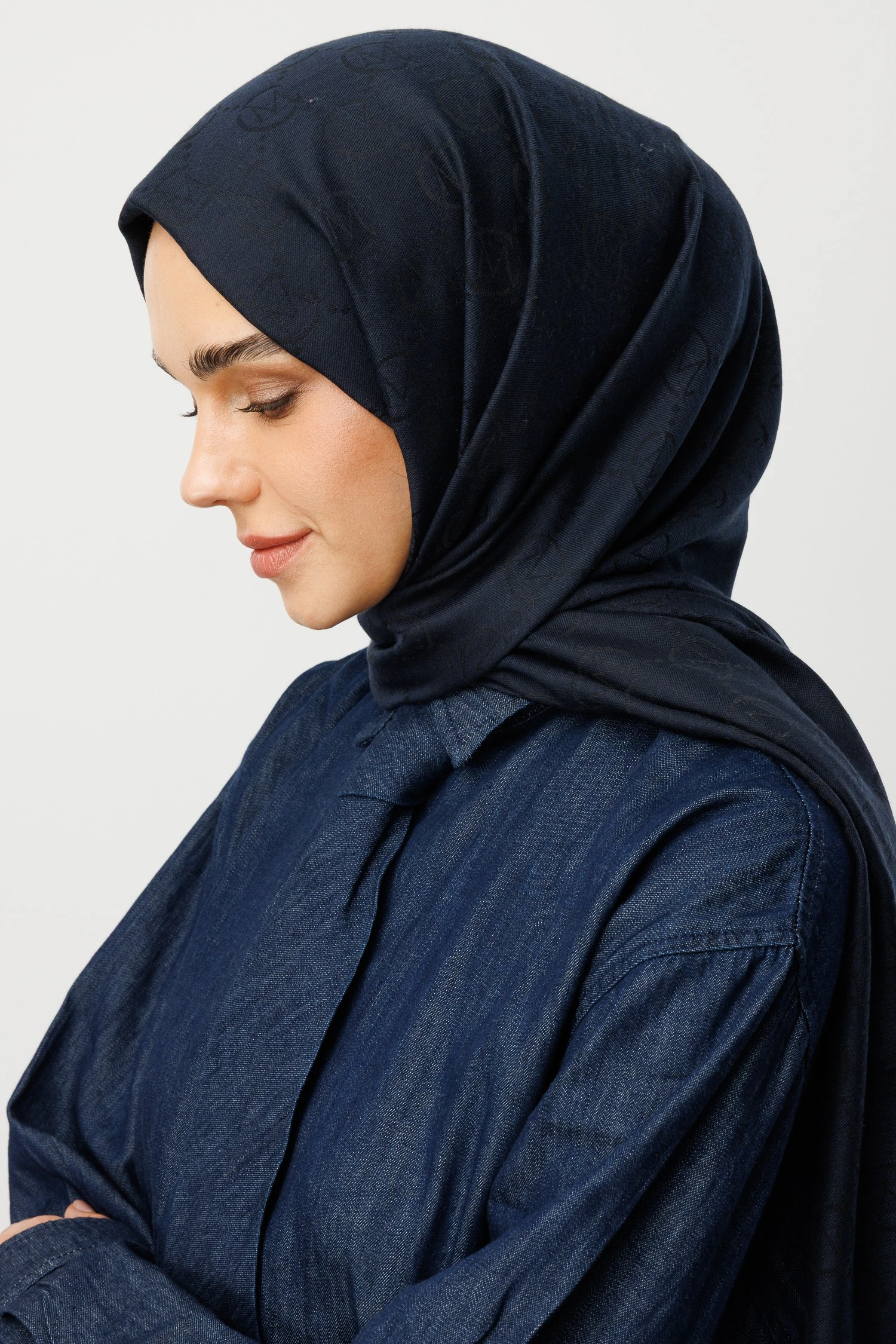 Wool Silk Shawl - Navyblue