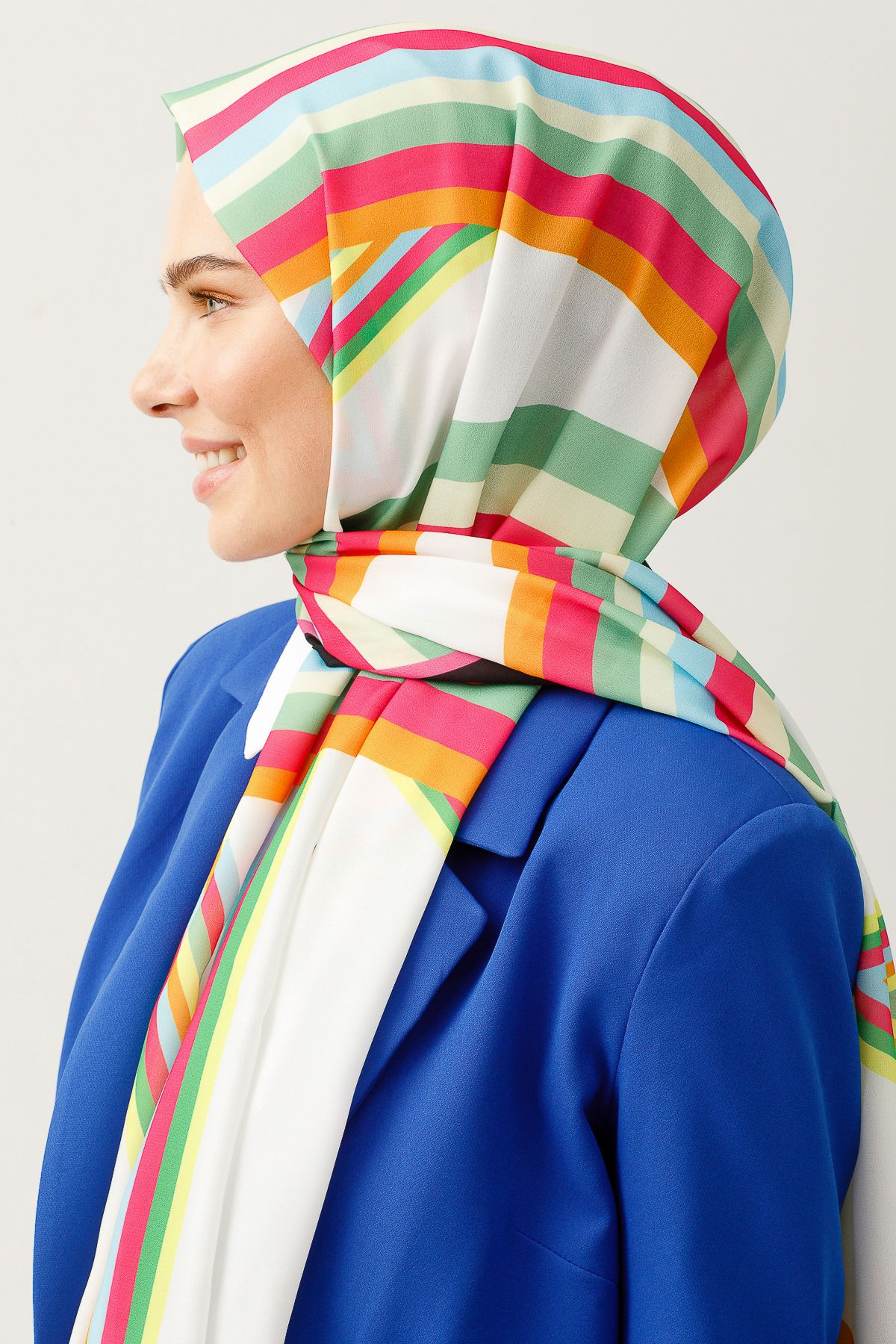 Gemusterter Krepp Hijab