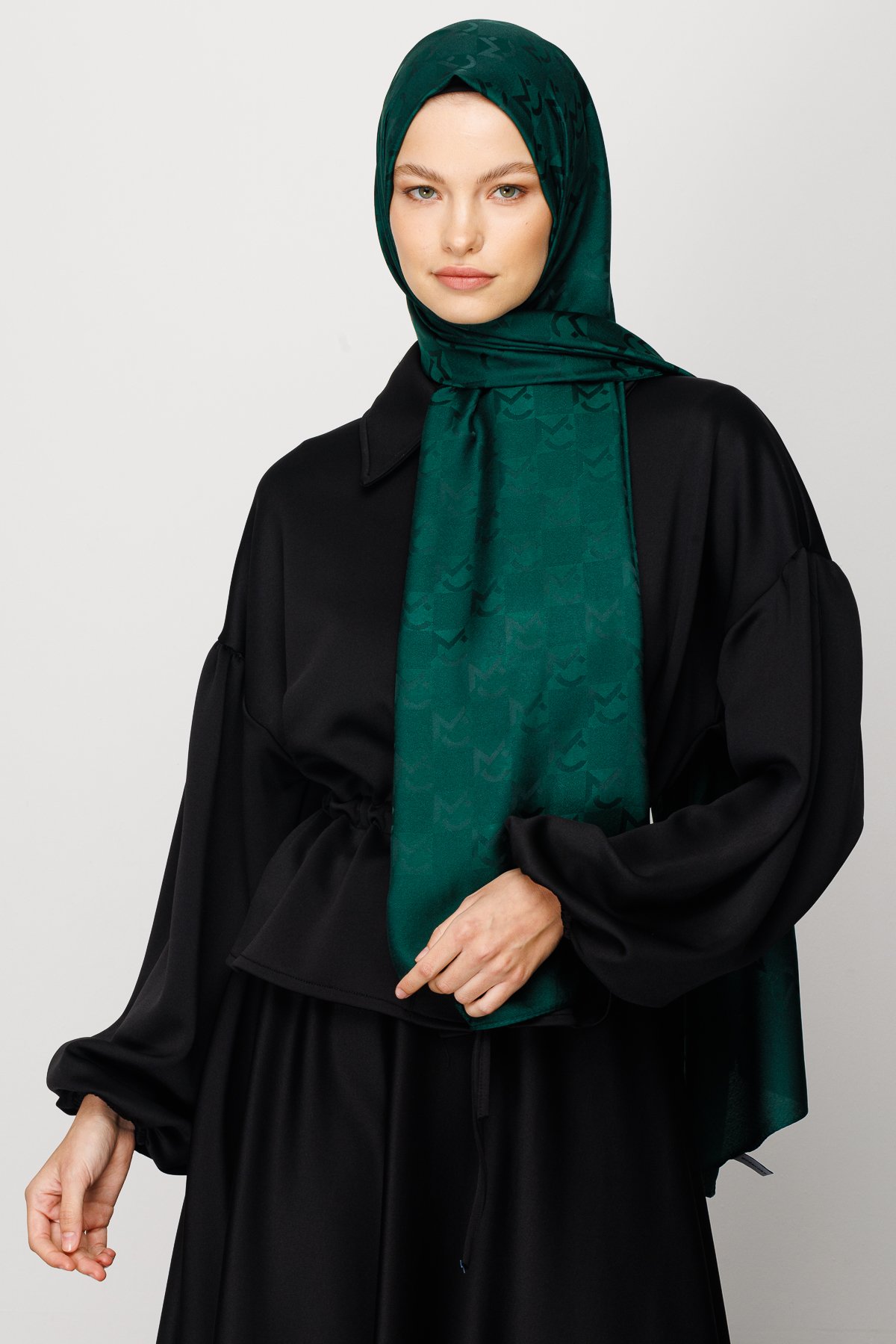 MC Pattern Jacquard Shawl - Emerald