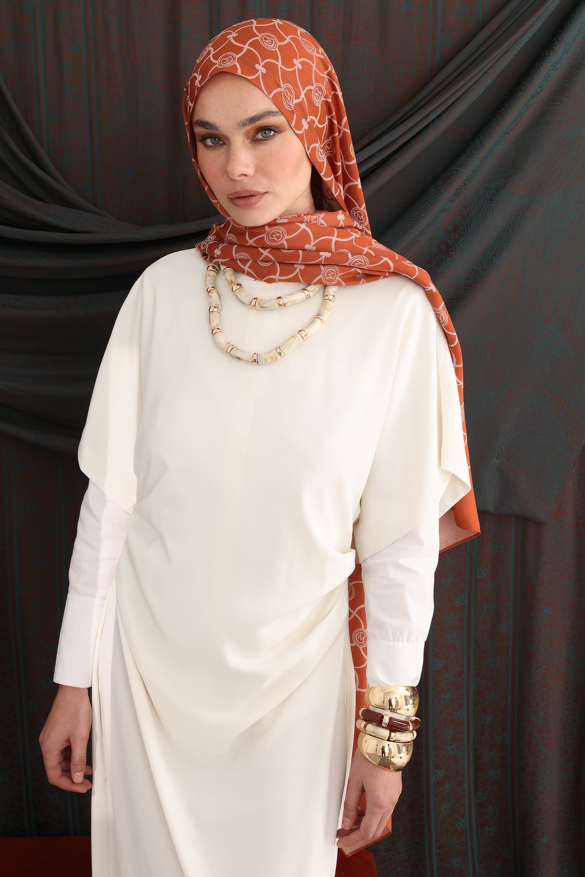 Tarçın-Bej