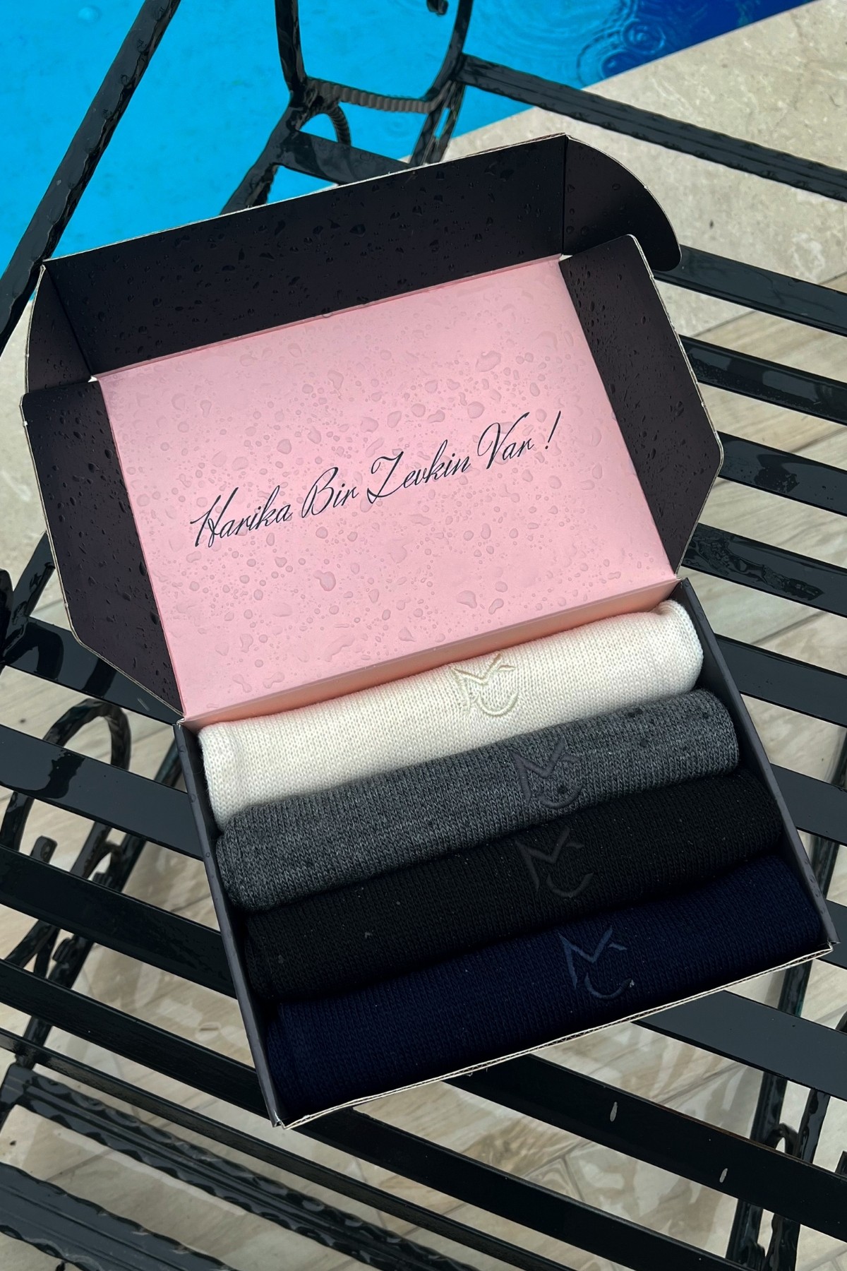 Soft Balaclava Knitwear Cap Color Box-2