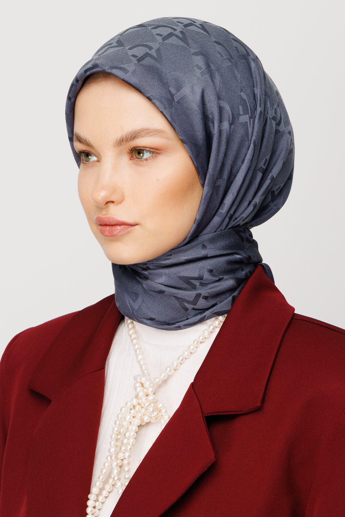 MC Pattern Jacquard Shawl - Smoked
