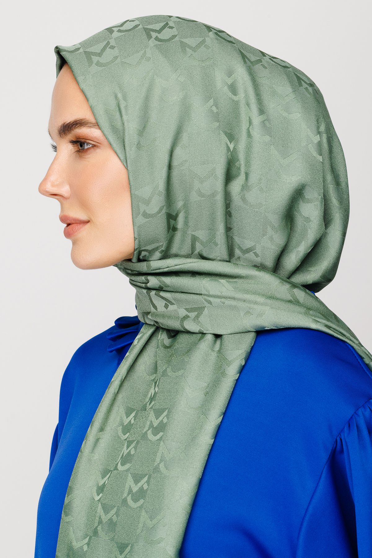 MC Pattern Jacquard Shawl - Mold Green