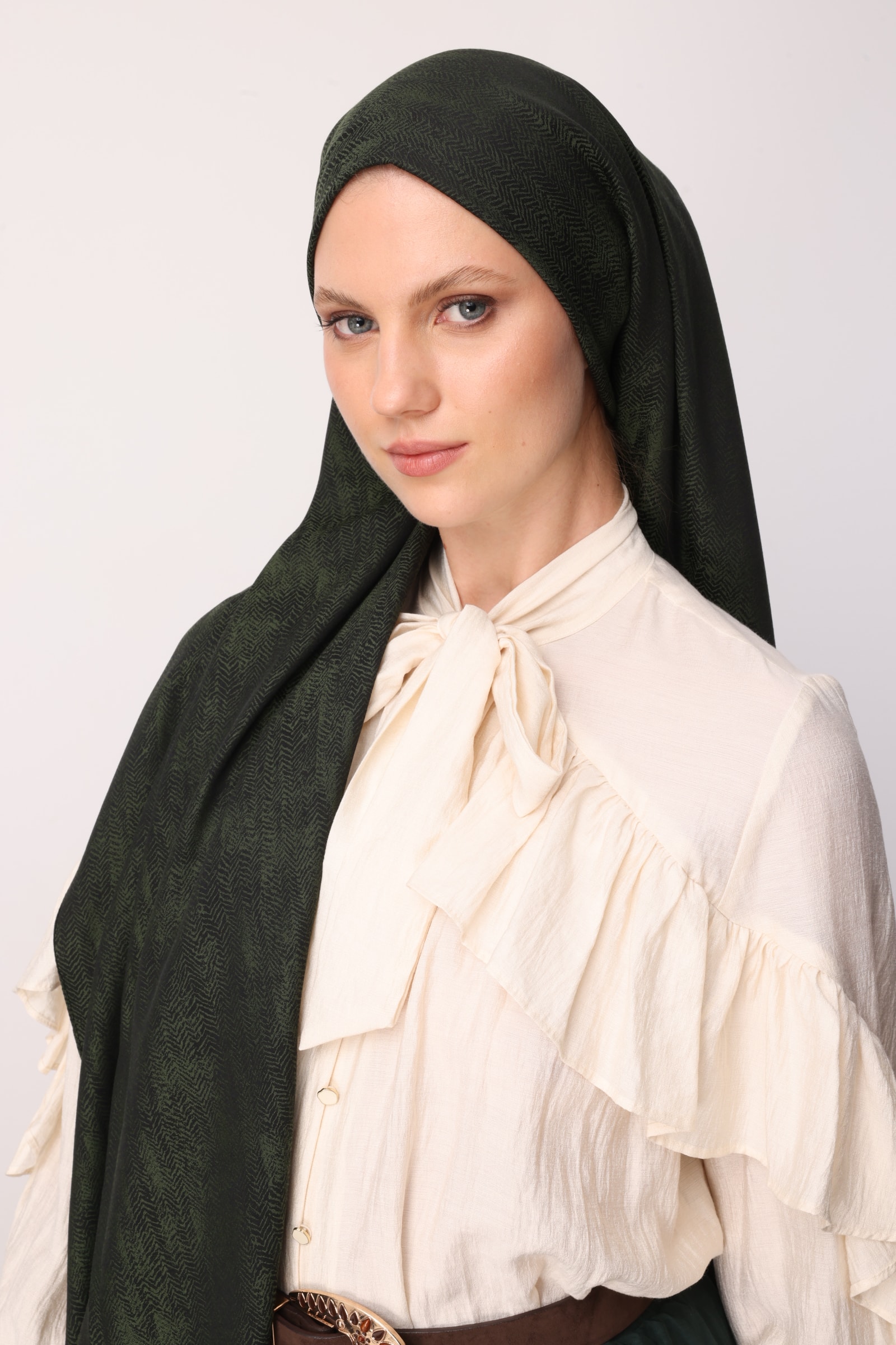 Sahra-Pattern Reversible Shawl - Black-Khaki