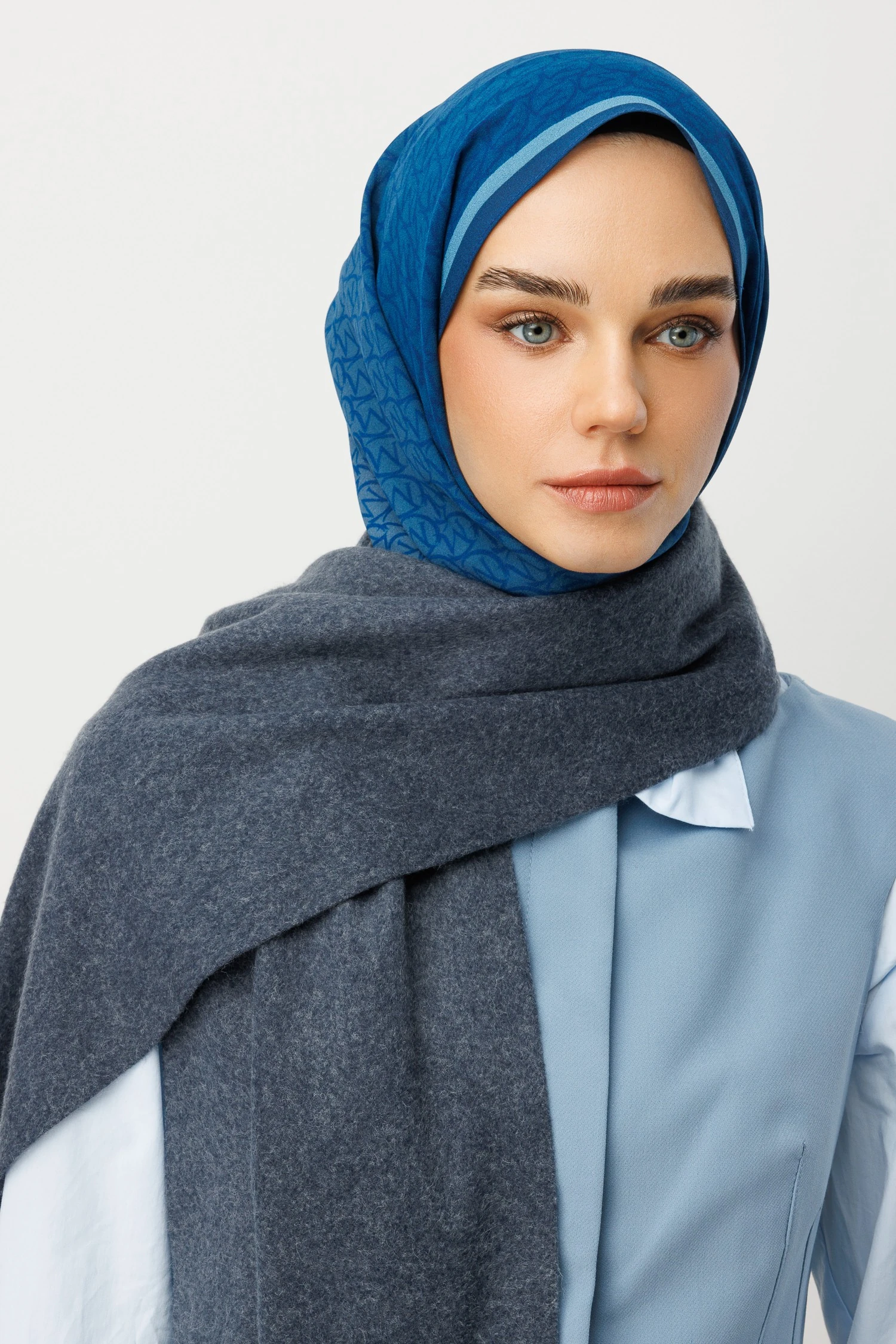 Yün Atkı - Antrasit