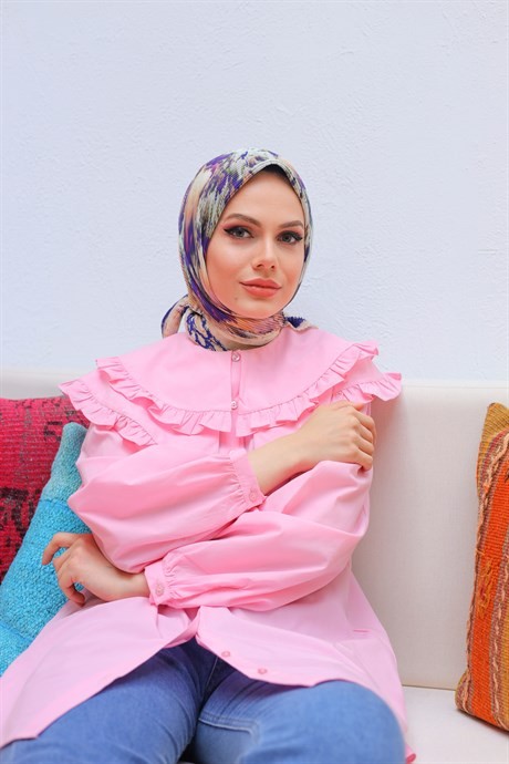 Pesta Pattern Pleated Scarf