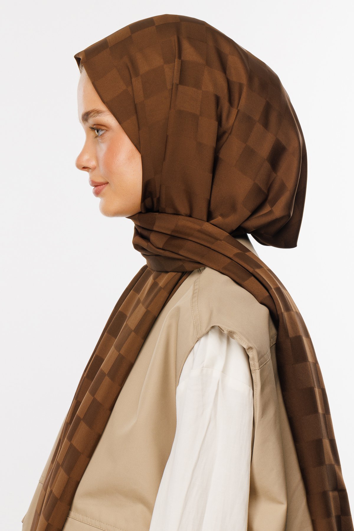 Checkers Pattern Silk Jacquard Shawl - Bitter