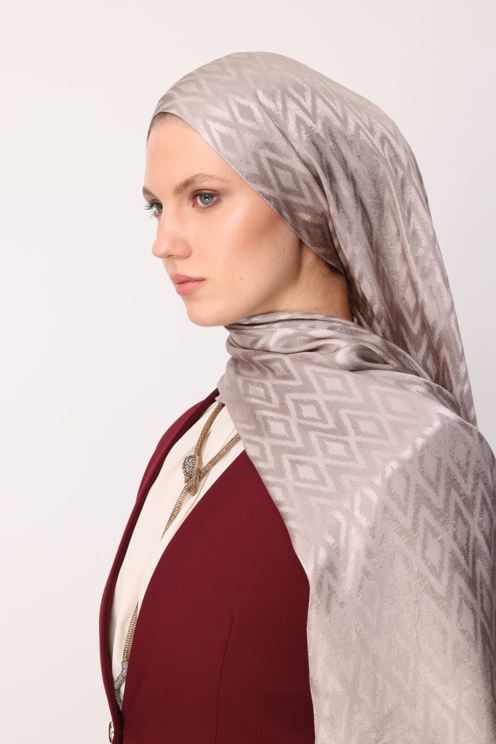 Shiny Check-Pattern Jacquard Shawl - Canyon