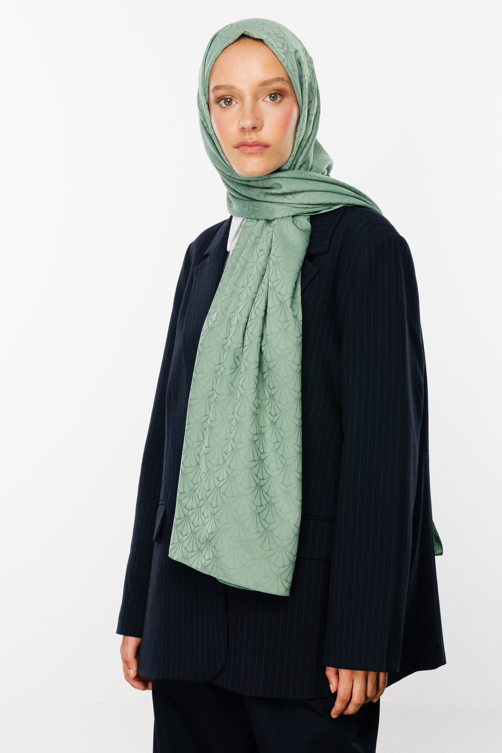 Lotus Pattern Silk Jacquard Shawl - Mold Green