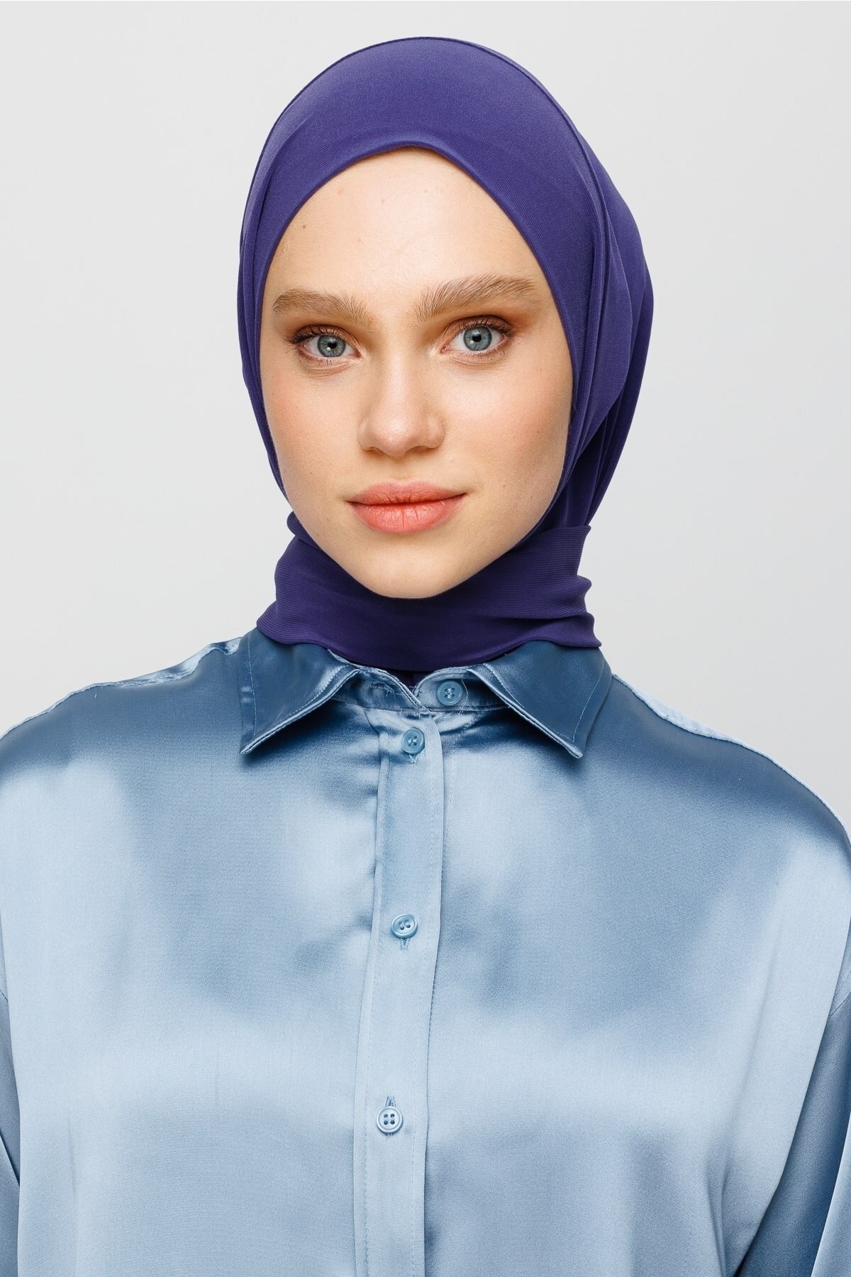 Praktischer Hijab