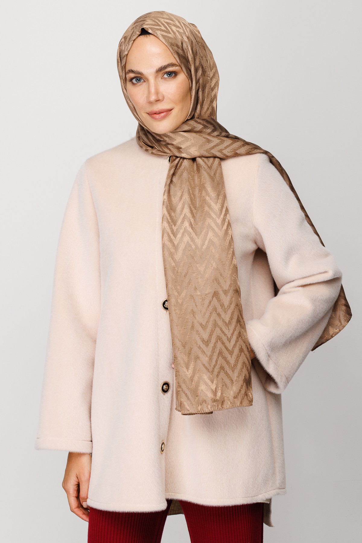 Zigzag Pattern Shiny Jacquard Hijab
