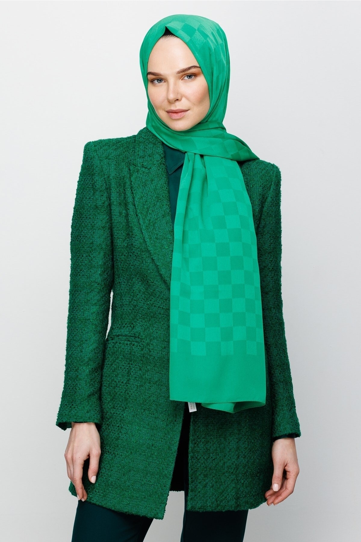 Benetton Yeşili Dama Desen İpeksi Jakar Şal