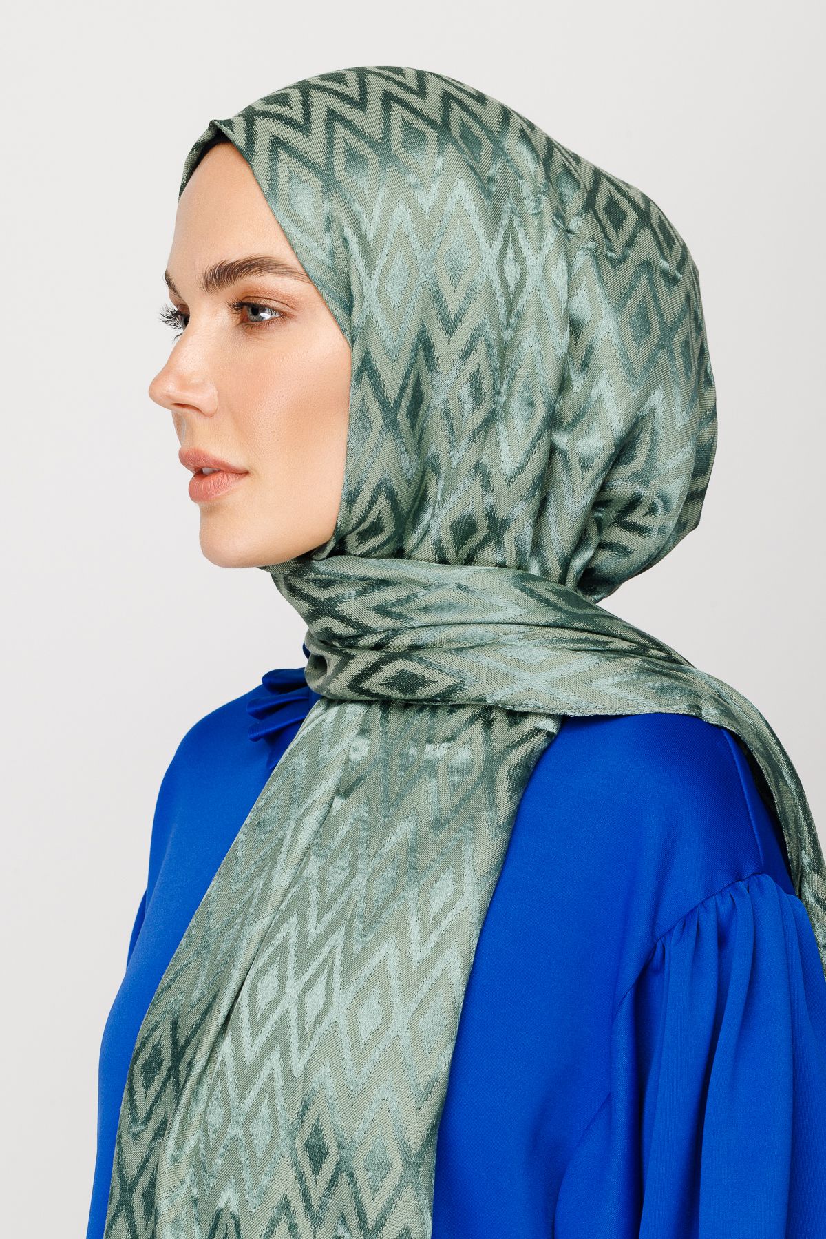 Karo Pattern Shiny Jacquard Shawl - Mold Green