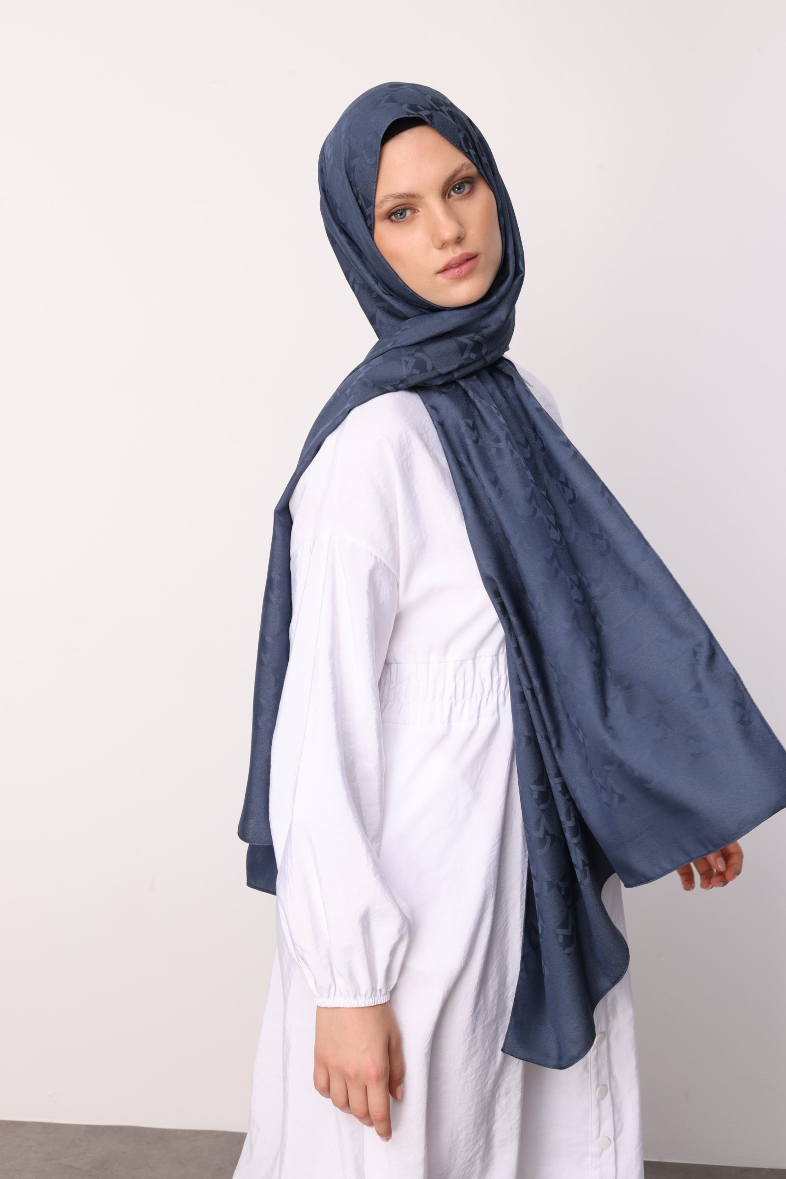 MC Pattern Jacquard Shawl - Midnight Blue