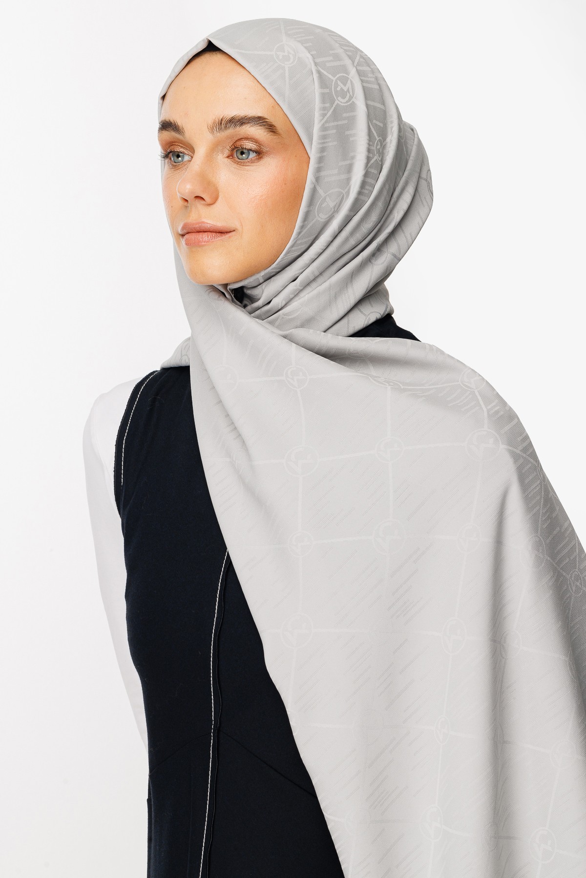 Moon Is Pattern Jacquard Shawl - Silver