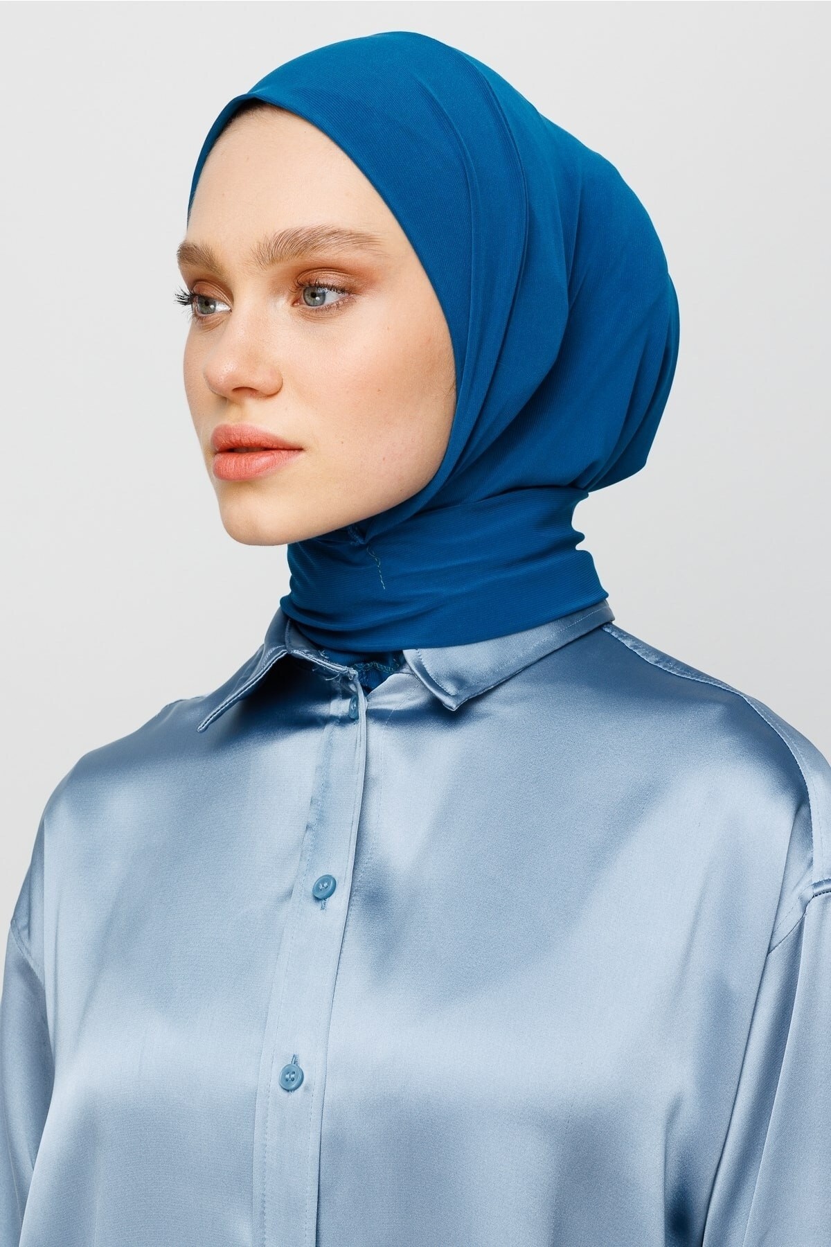 Praktischer Hijab