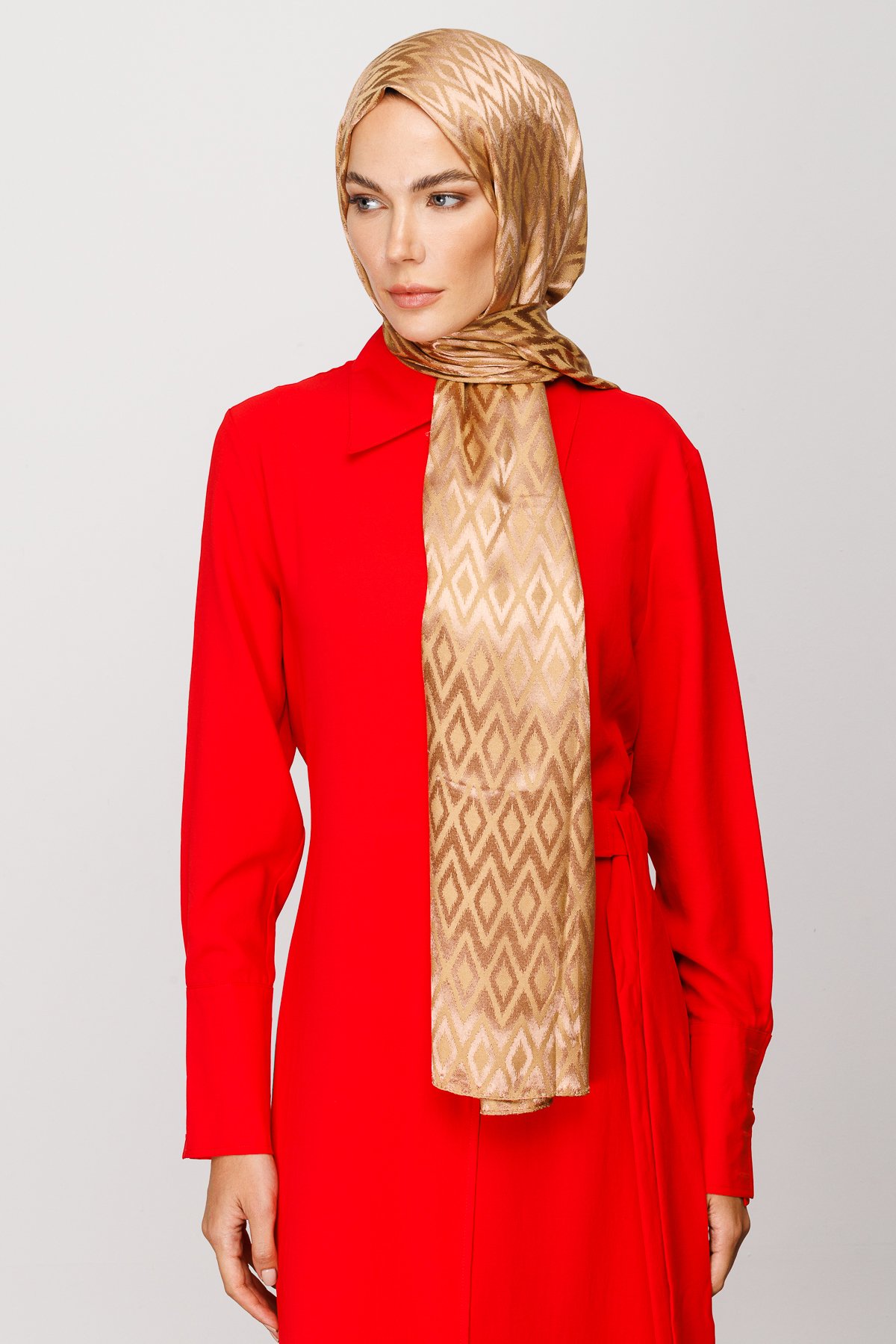 Karo Pattern Shiny Jacquard Shawl - Biscuit